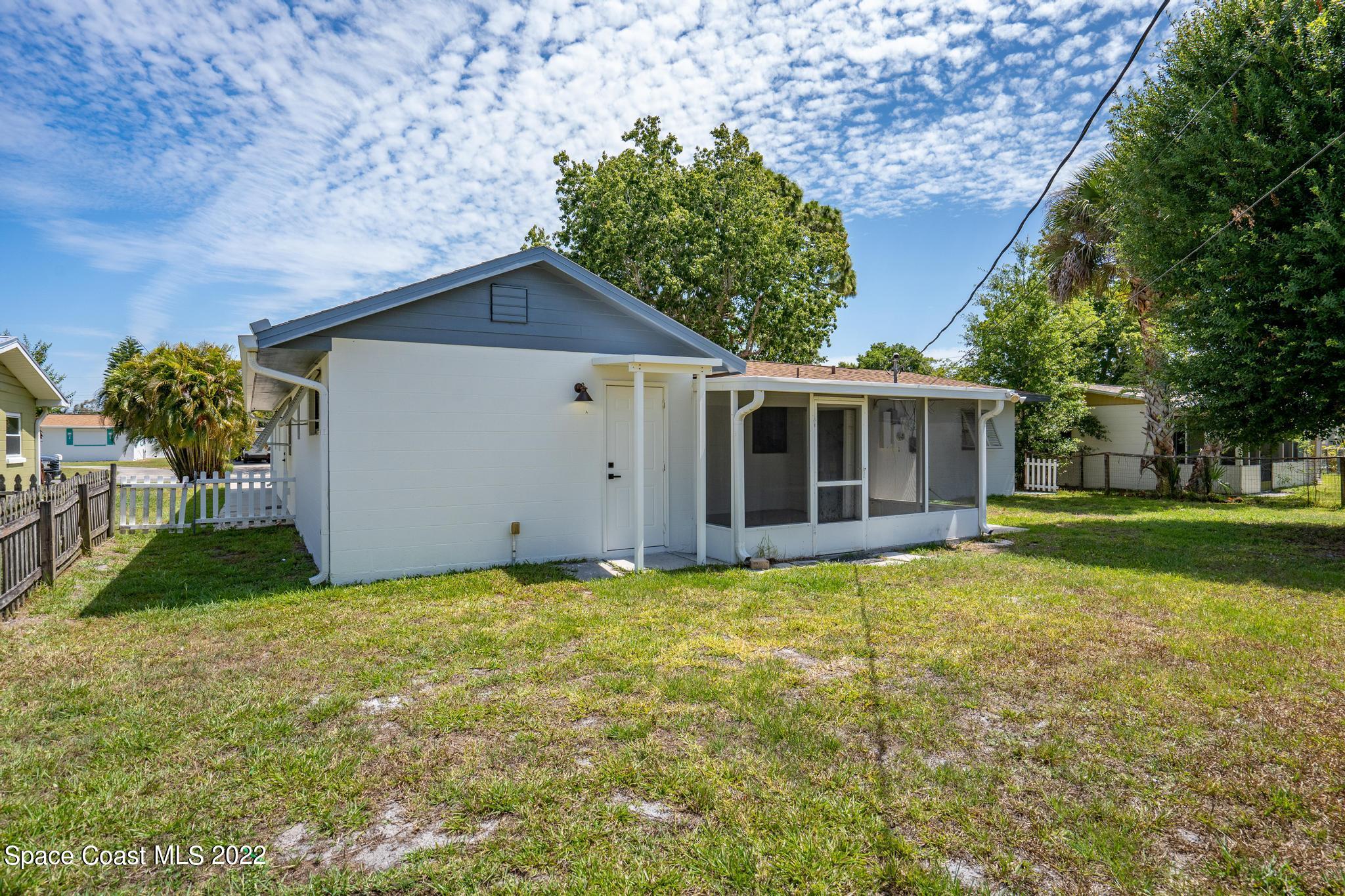 3143 Elizabeth Street