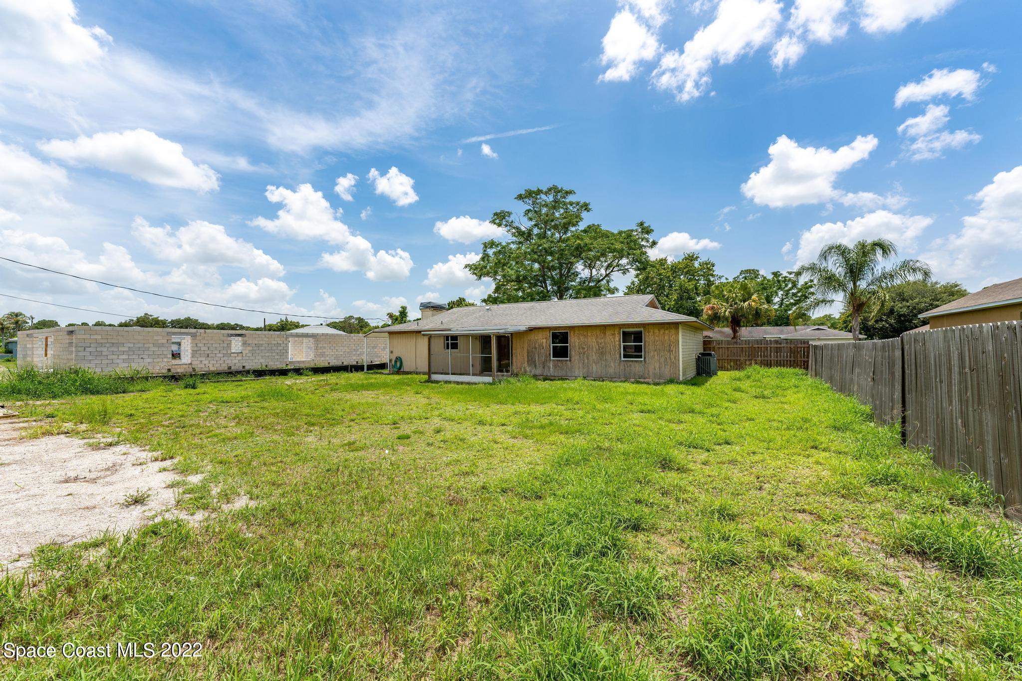 387 Dunlap Avenue SE