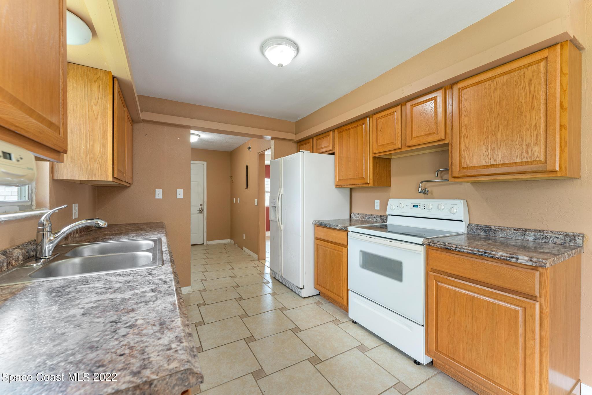 387 Dunlap Avenue SE