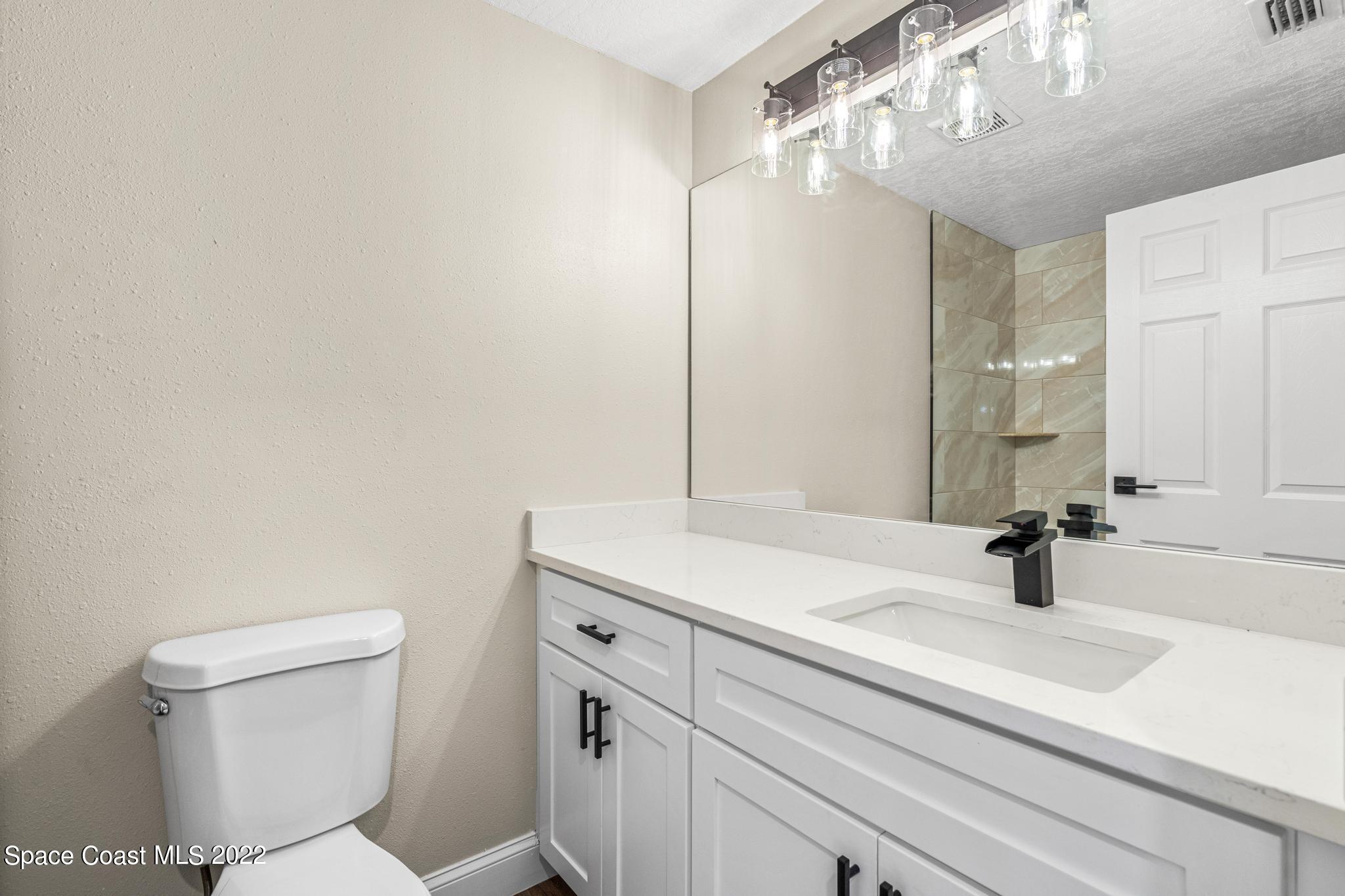 1310 Lamplighter Drive NW