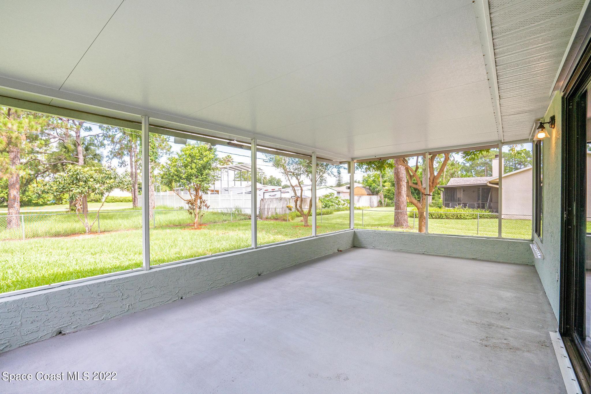 1310 Lamplighter Drive NW