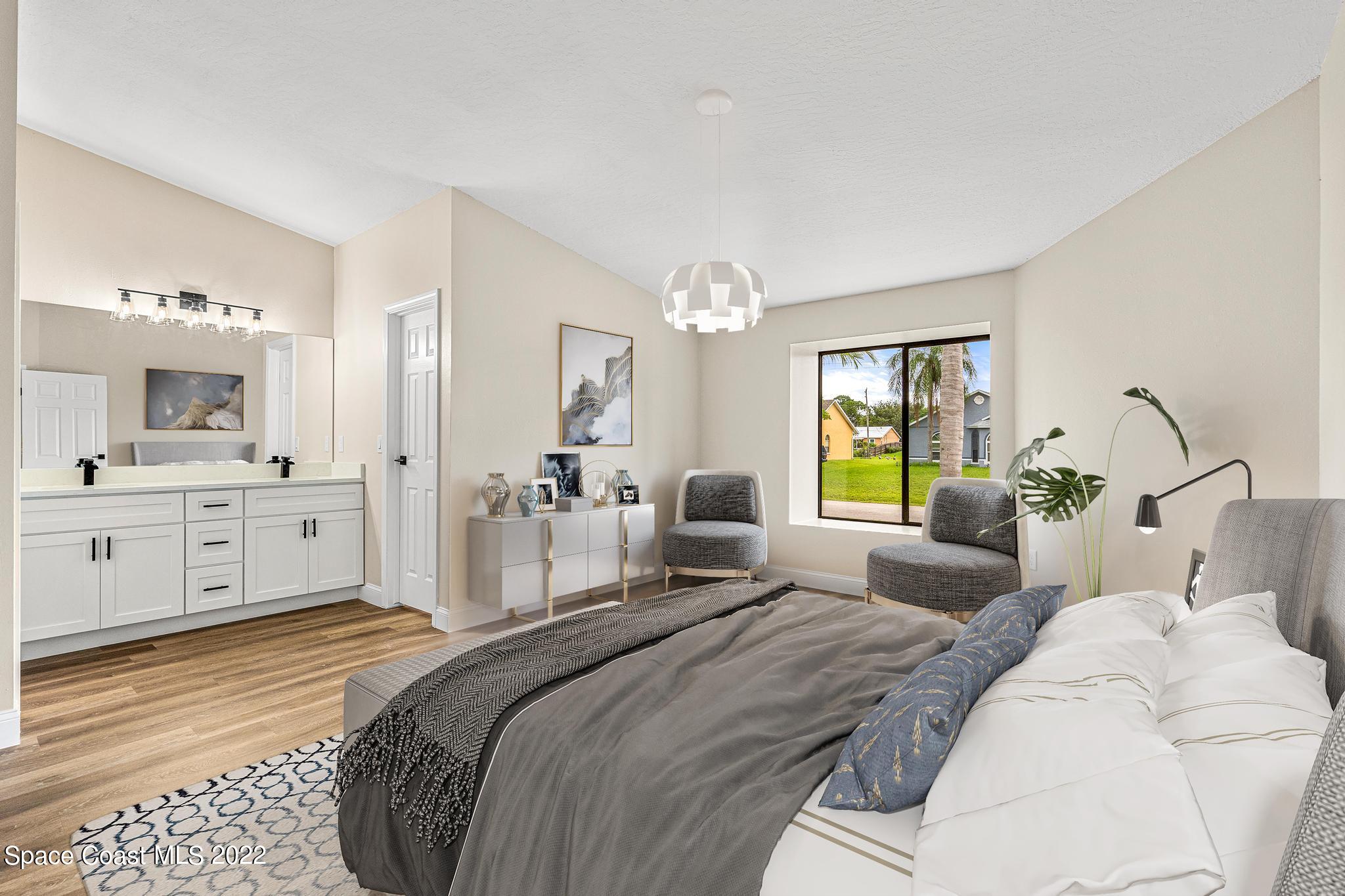 1310 Lamplighter Drive NW