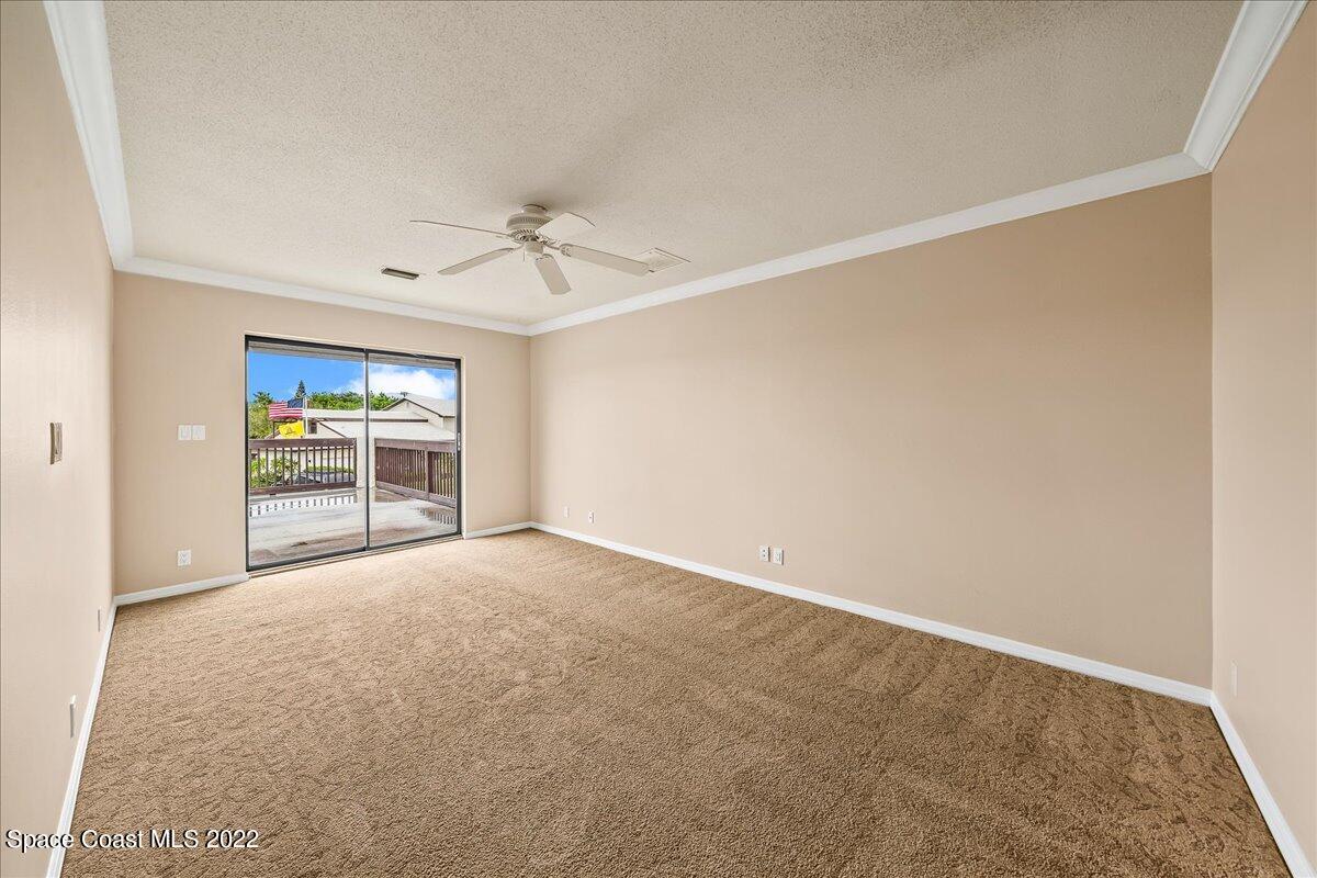 143 Skyline Boulevard