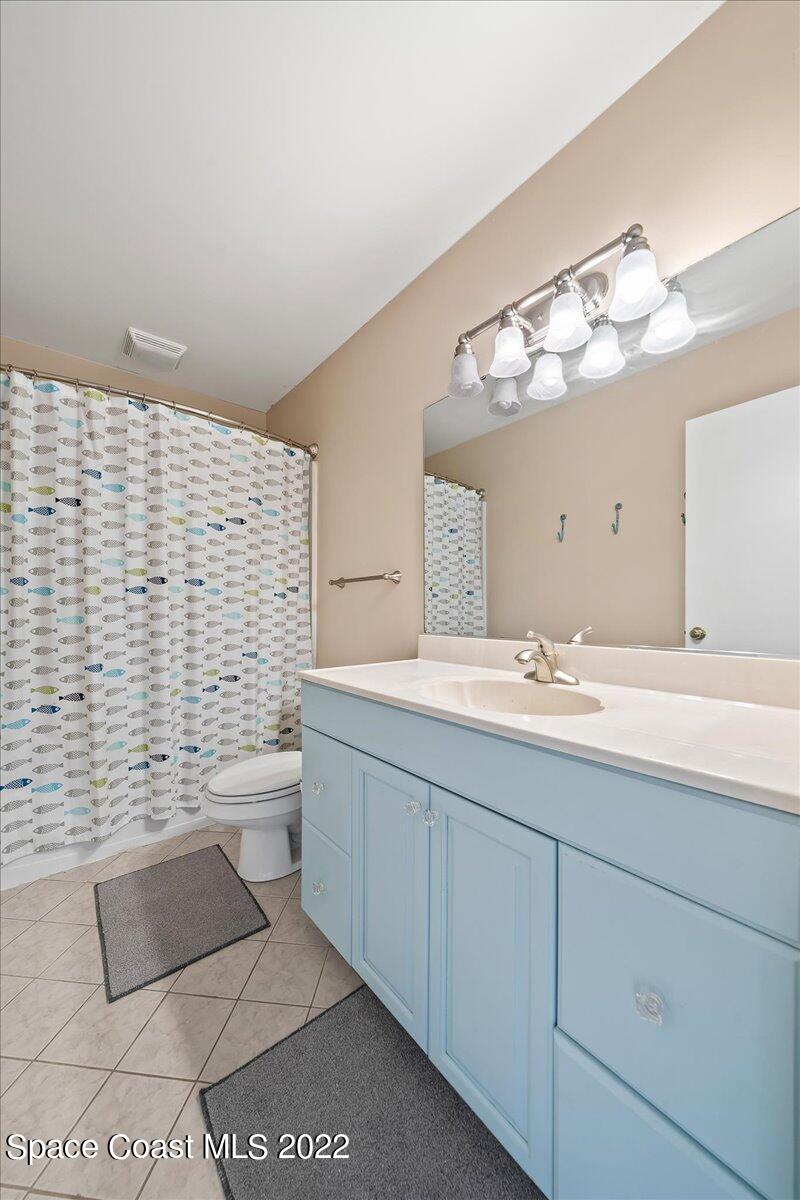 143 Skyline Boulevard