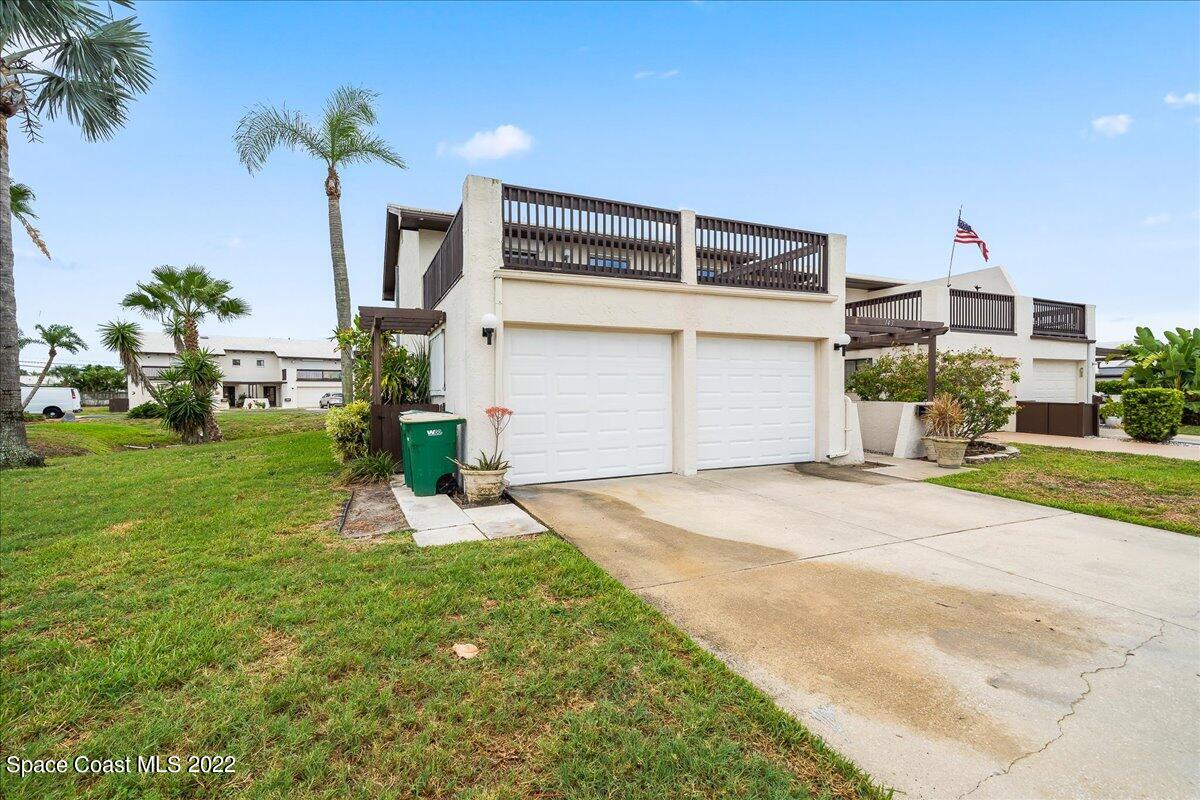 143 Skyline Boulevard