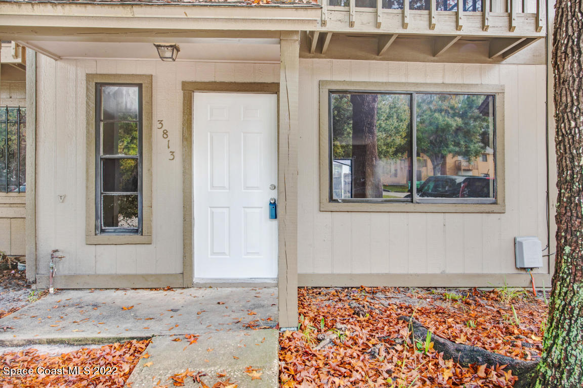 3813 Tree Ridge Lane NE