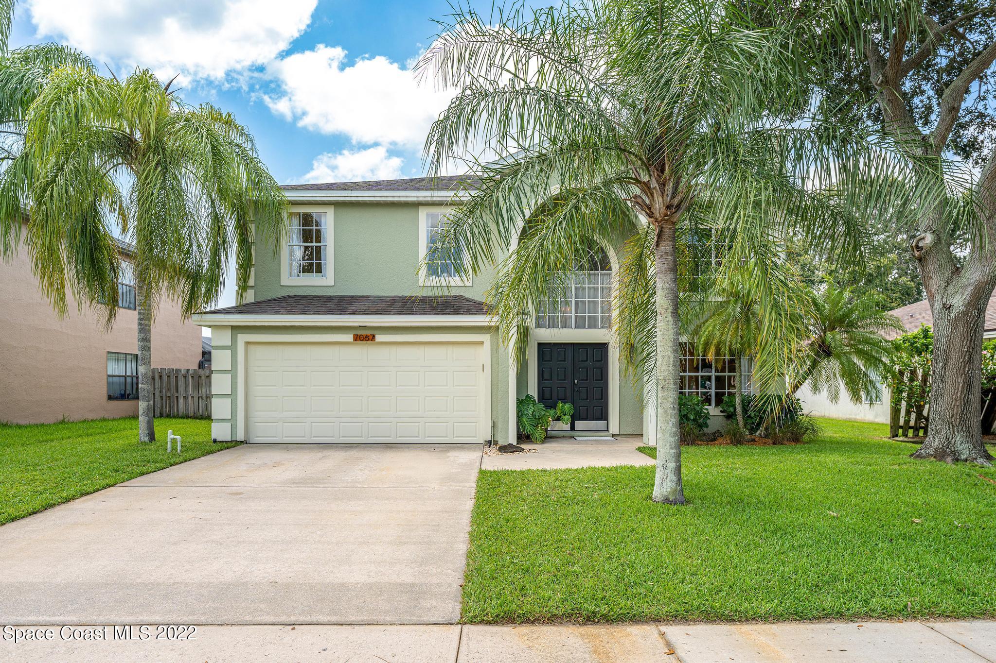 7067 Hammock Lakes Drive