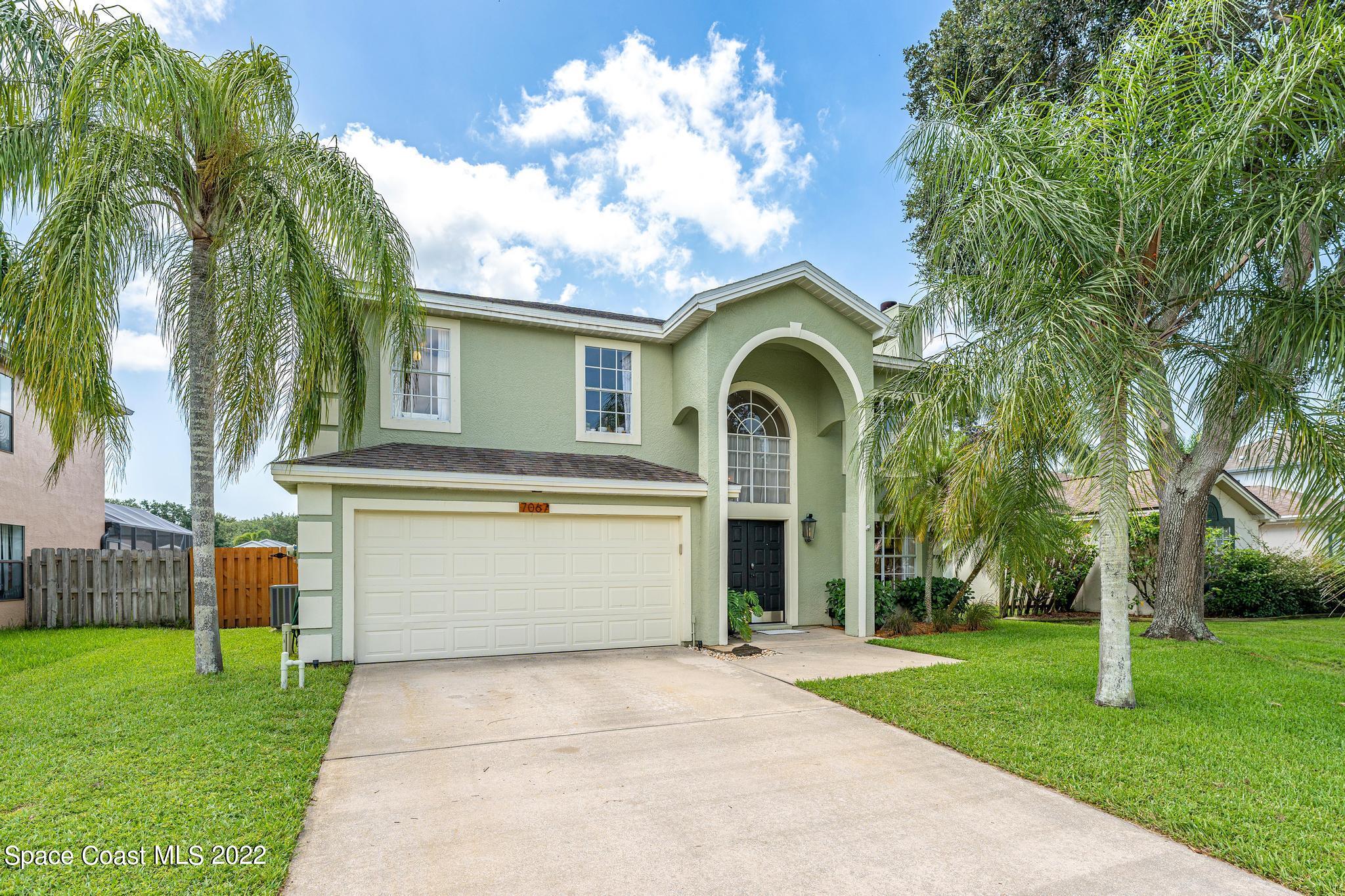 7067 Hammock Lakes Drive