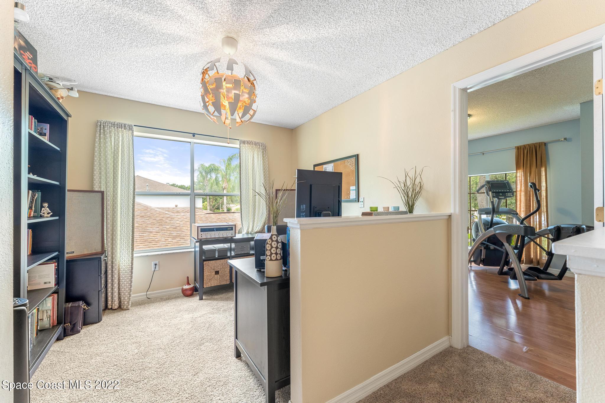 7067 Hammock Lakes Drive