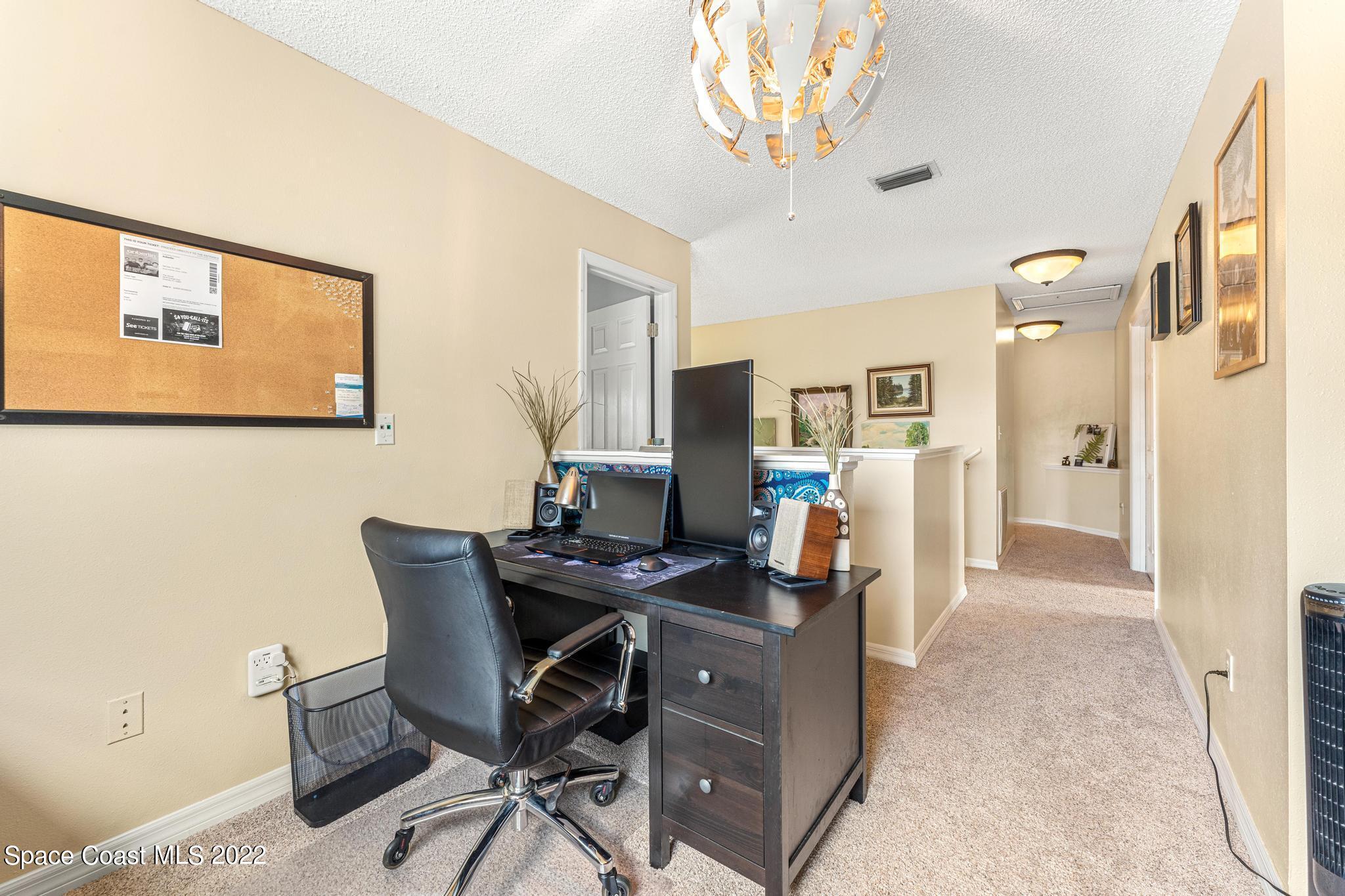 7067 Hammock Lakes Drive