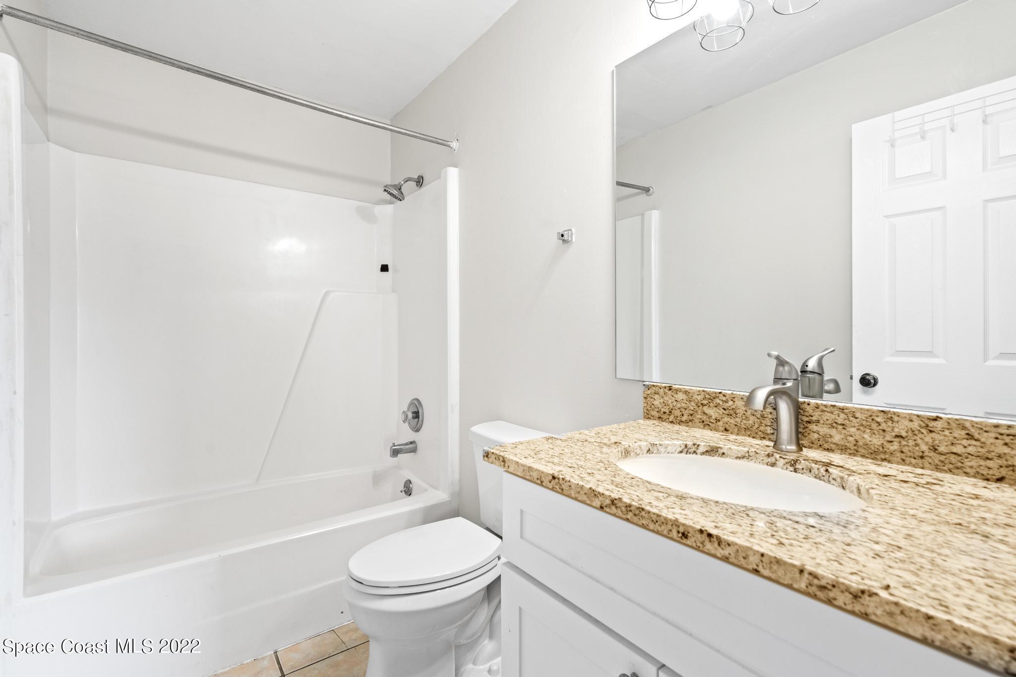 3814 Tree Ridge Lane NE