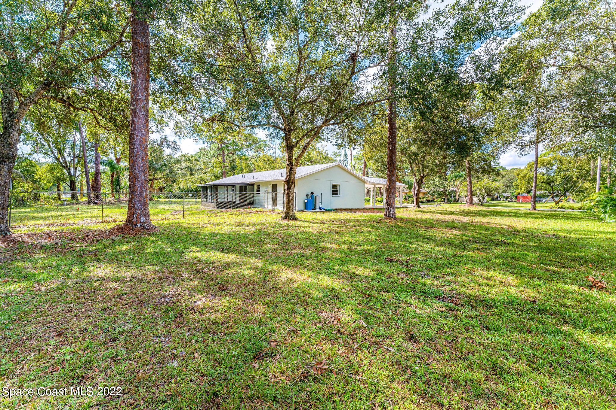 2085 New York Street