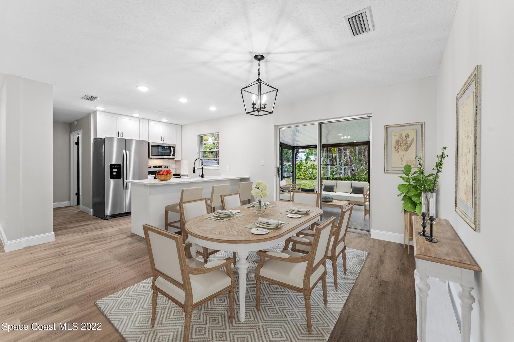 2085 New York Street