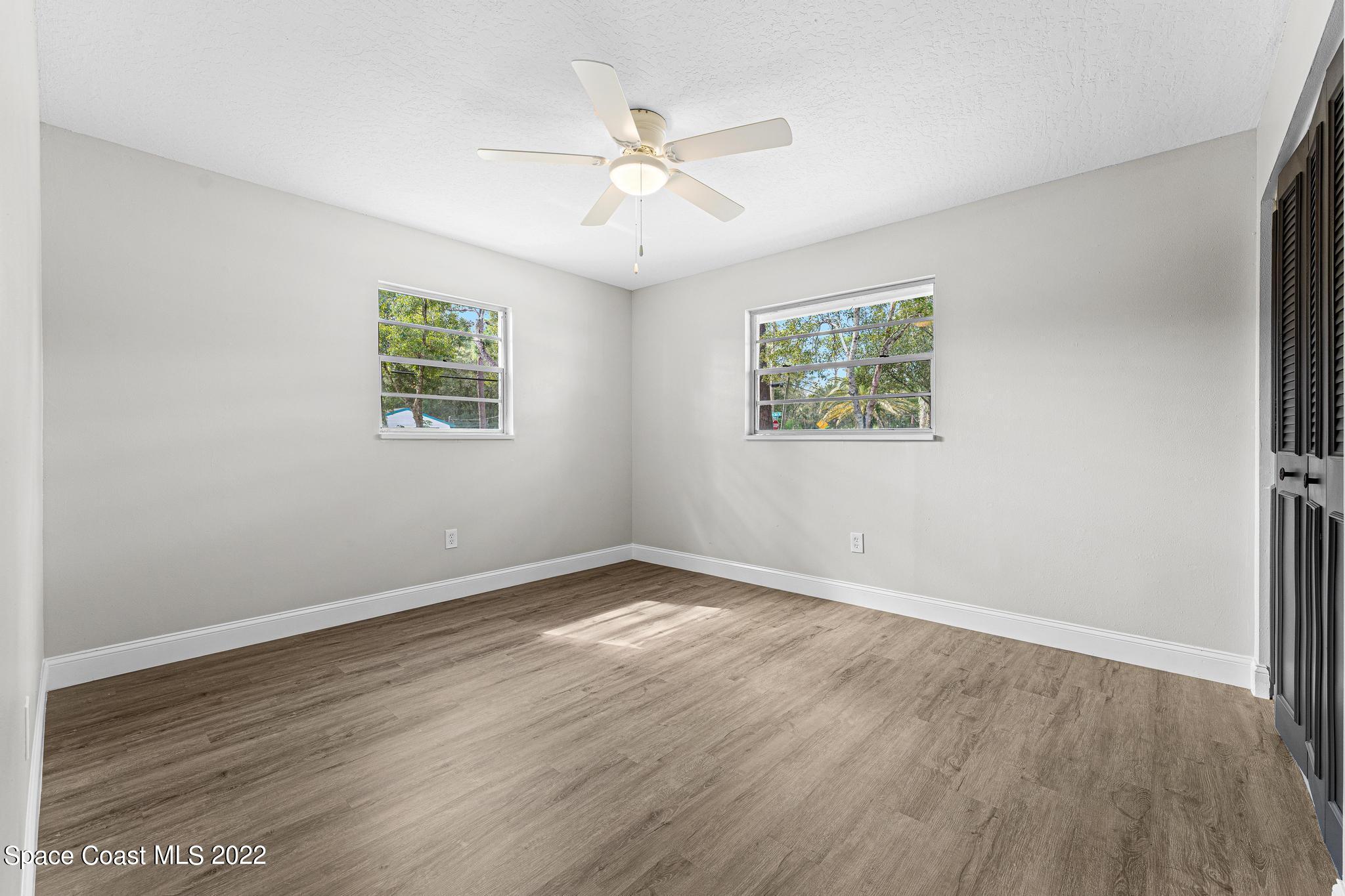 2085 New York Street