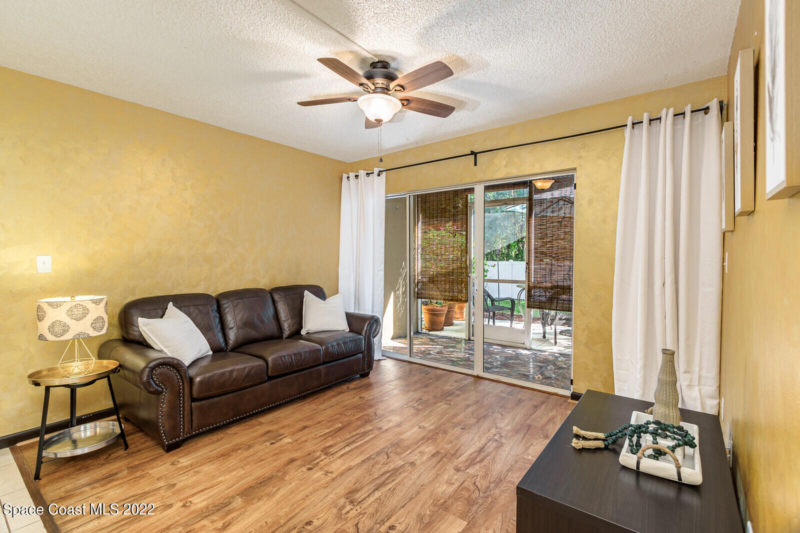 1649 NE Sunny Brook Lane NE, 106