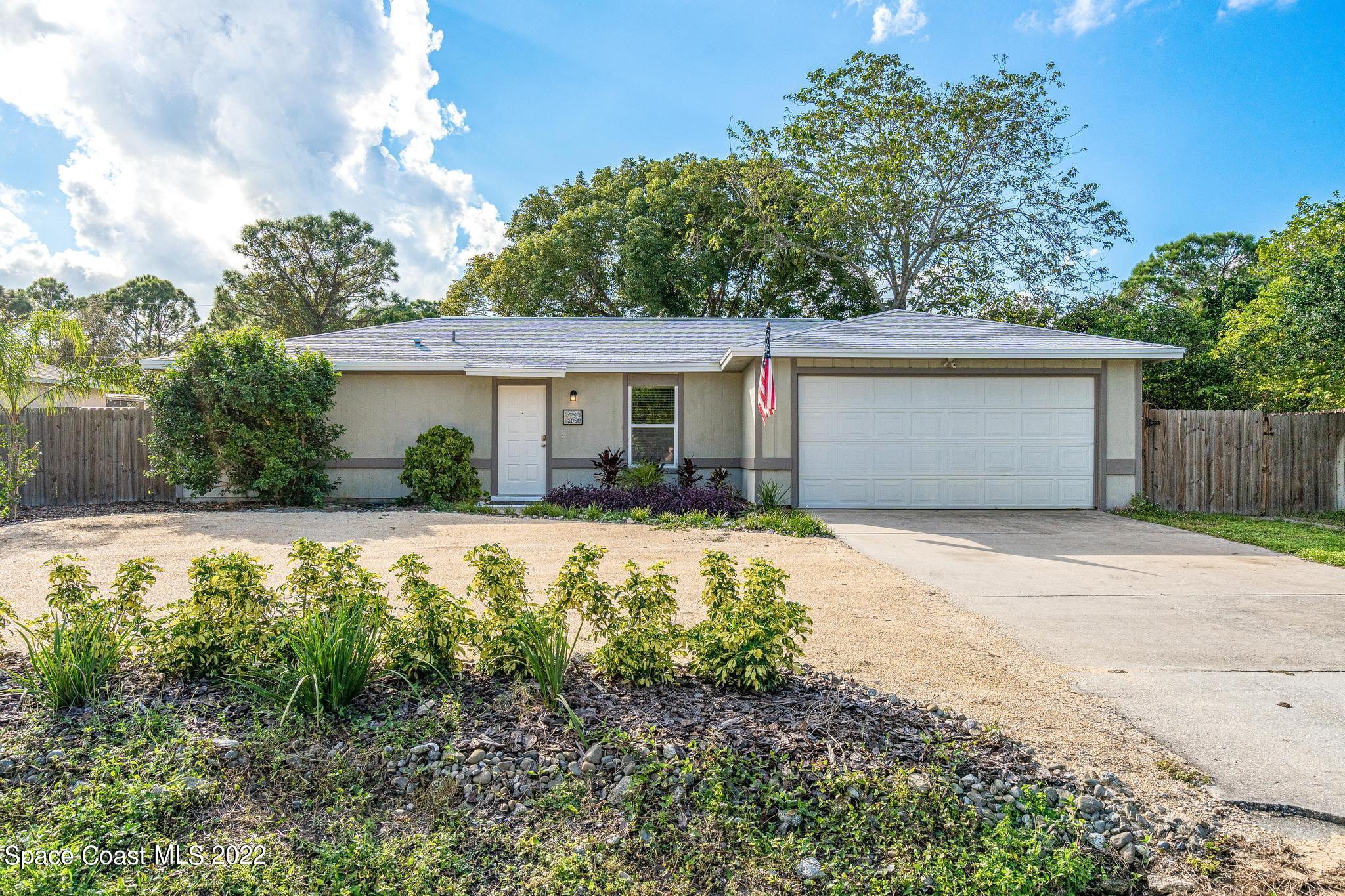 1050 Eldron Boulevard SE