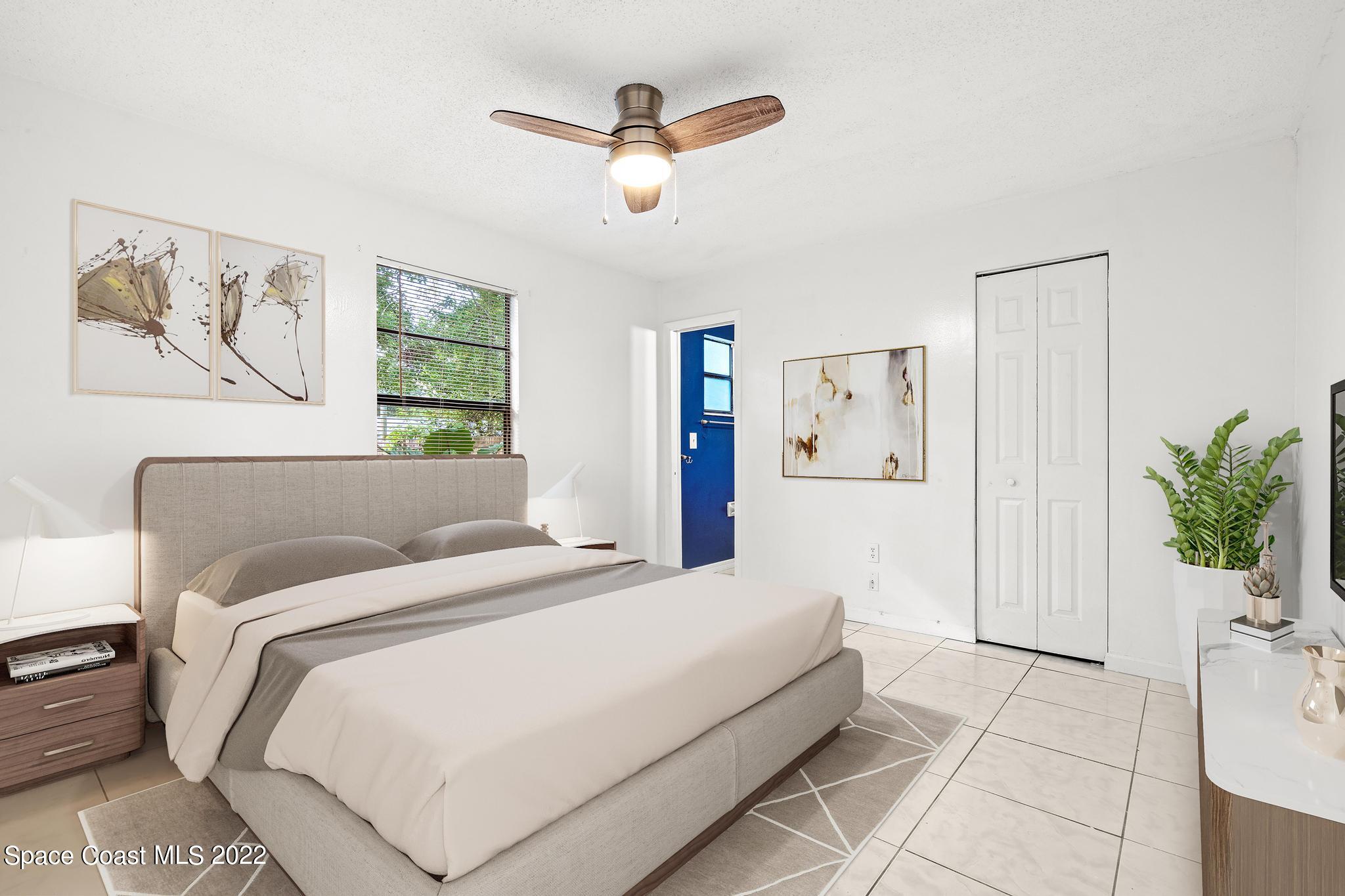 1050 Eldron Boulevard SE