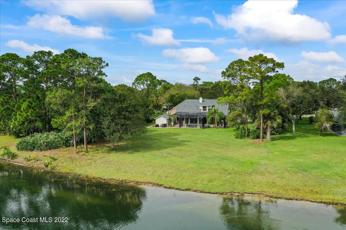 213 Brightwater Drive SE