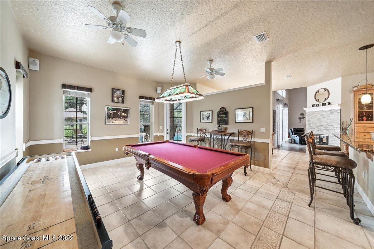 213 Brightwater Drive SE