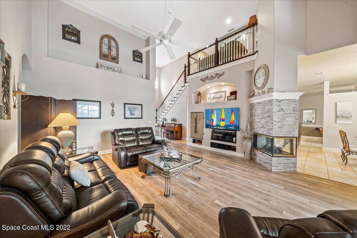 213 Brightwater Drive SE