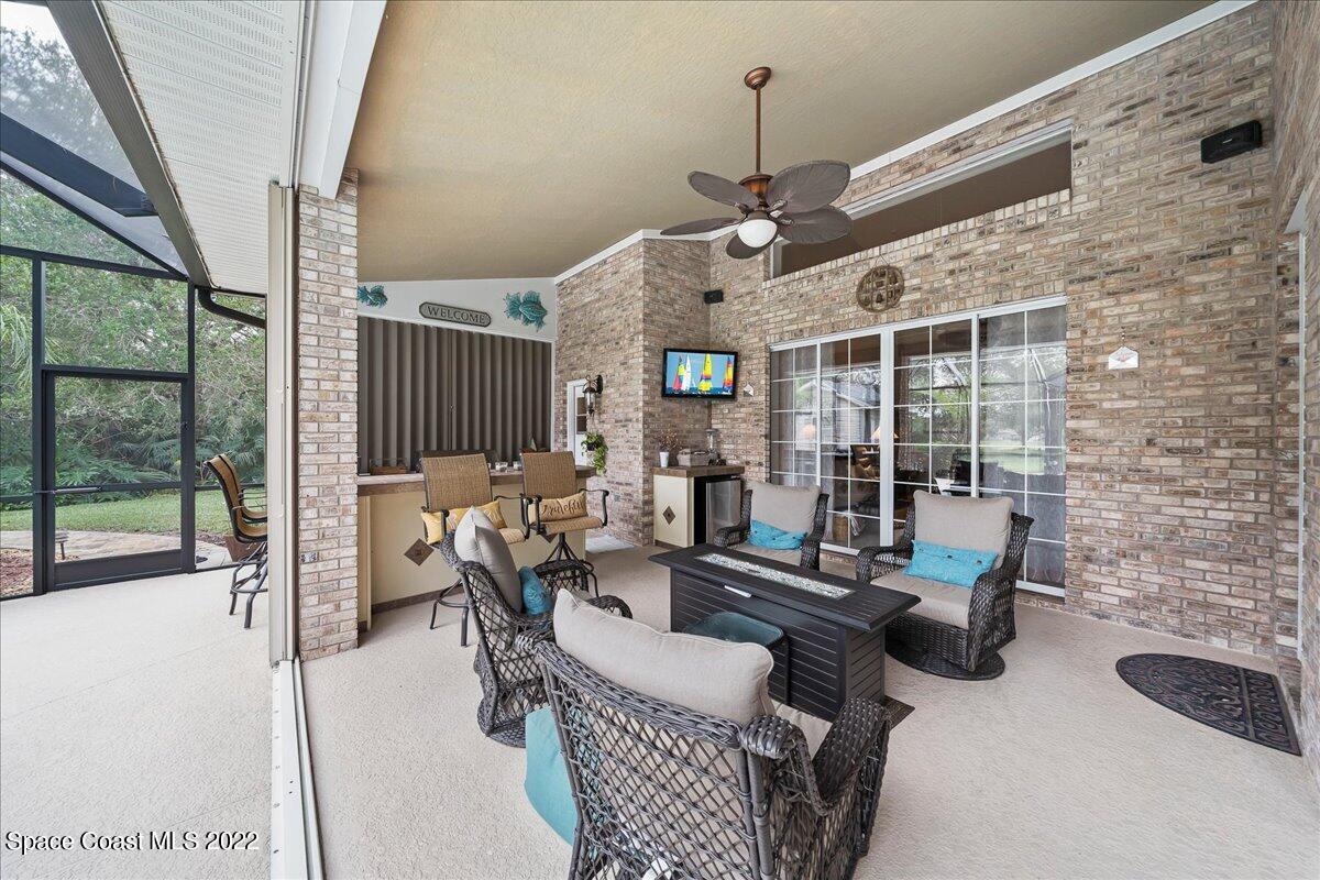 213 Brightwater Drive SE