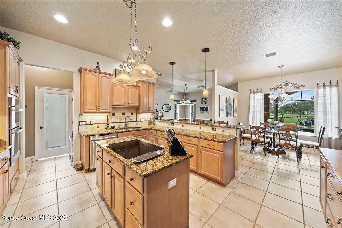 213 Brightwater Drive SE