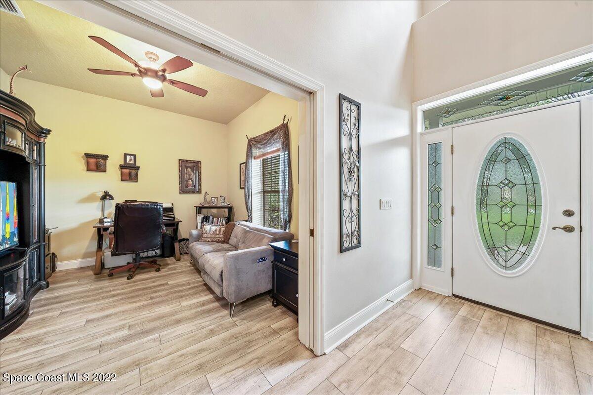 213 Brightwater Drive SE