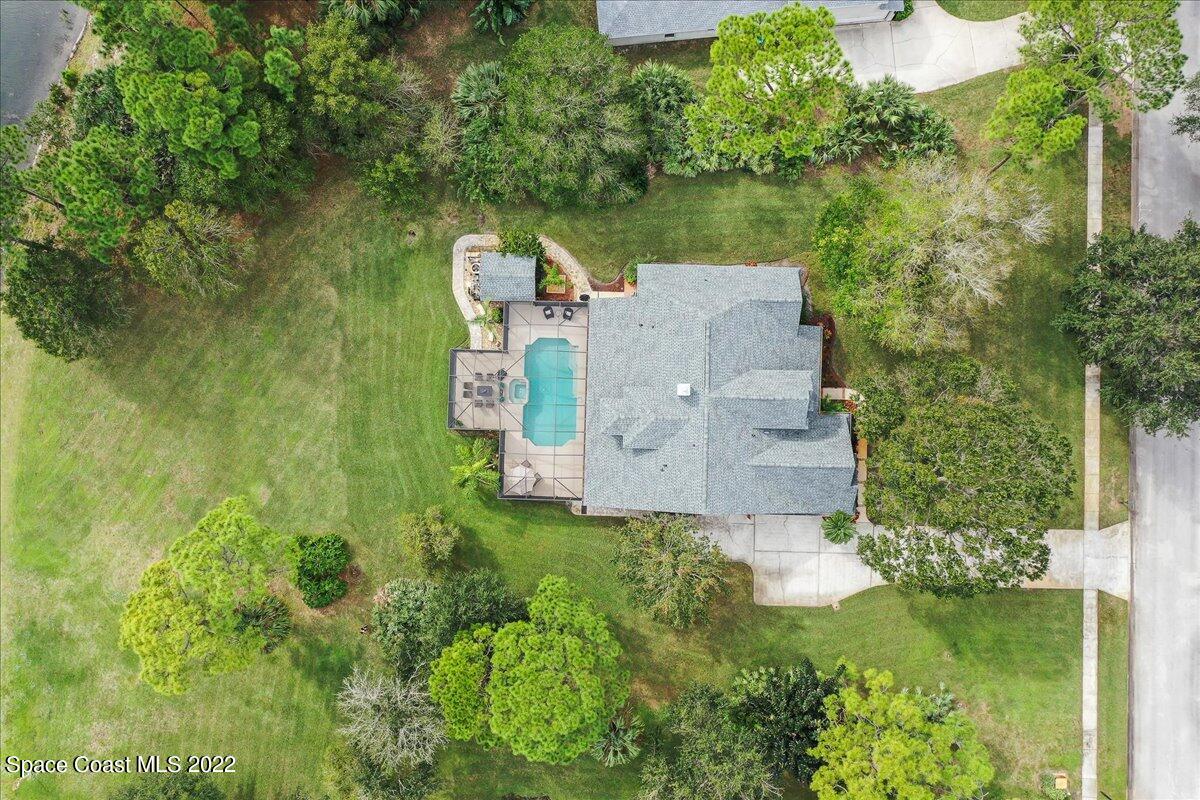 213 Brightwater Drive SE