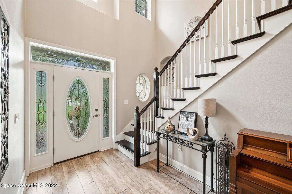 213 Brightwater Drive SE