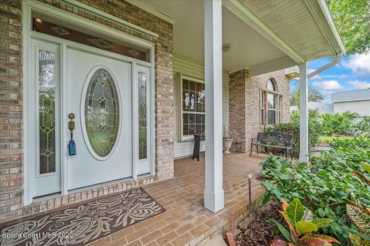 213 Brightwater Drive SE