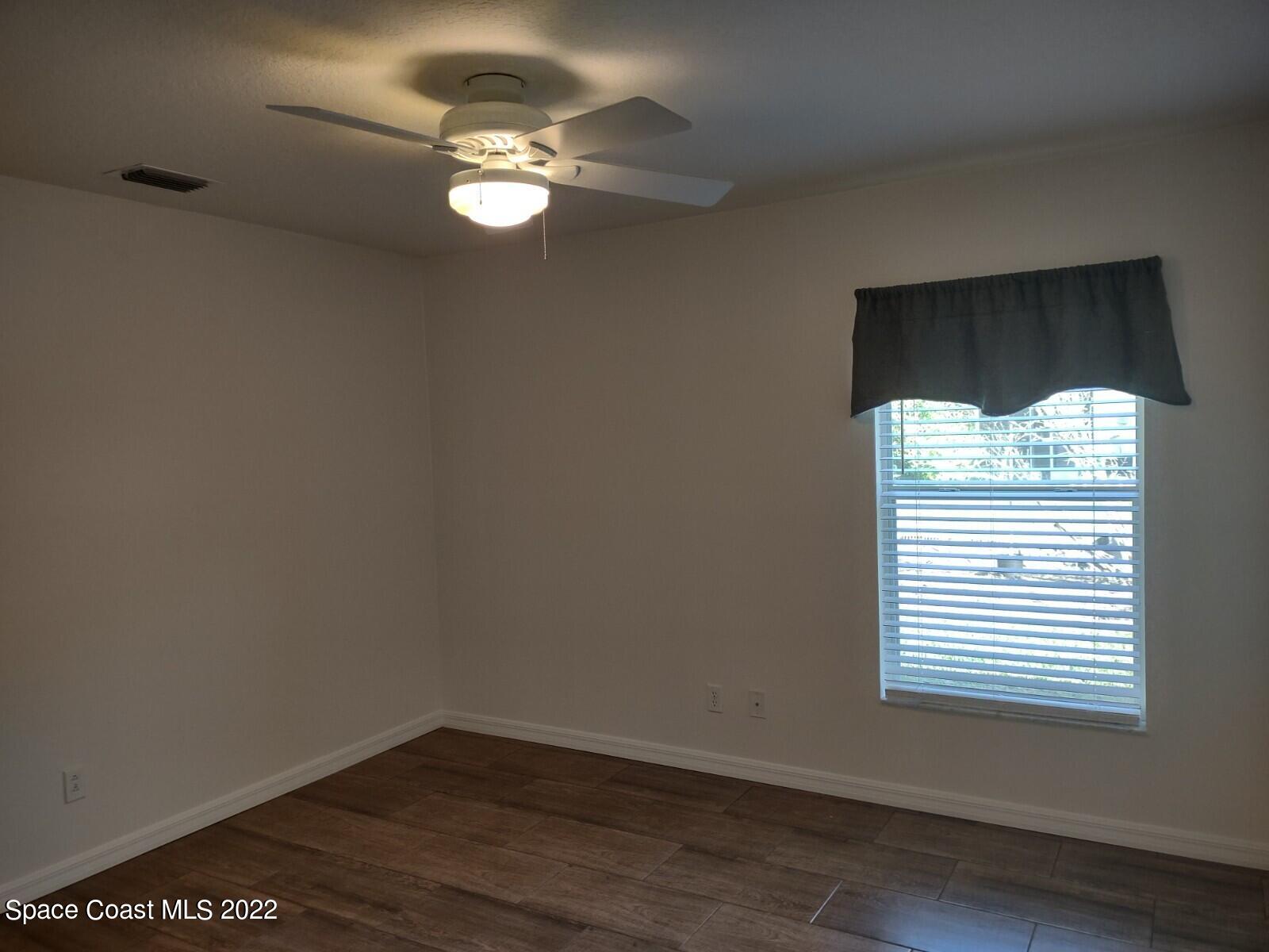 1792 Ladderback Court