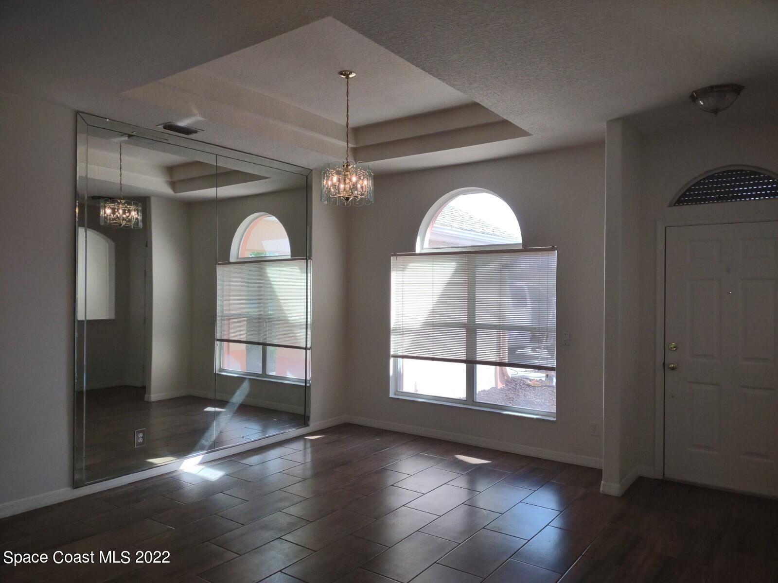 1792 Ladderback Court