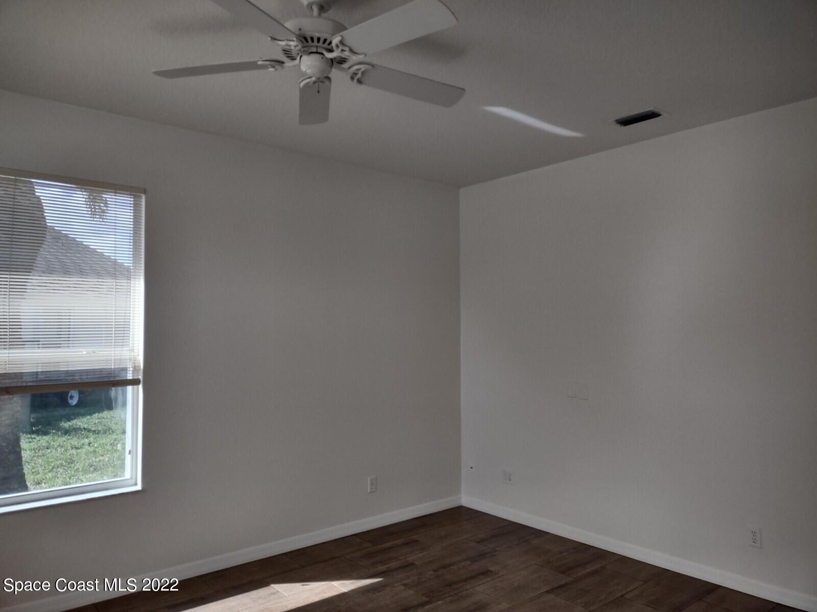 1792 Ladderback Court