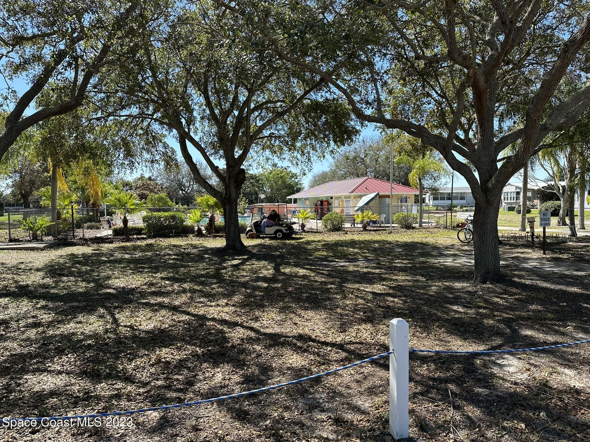 717 Periwinkle Circle