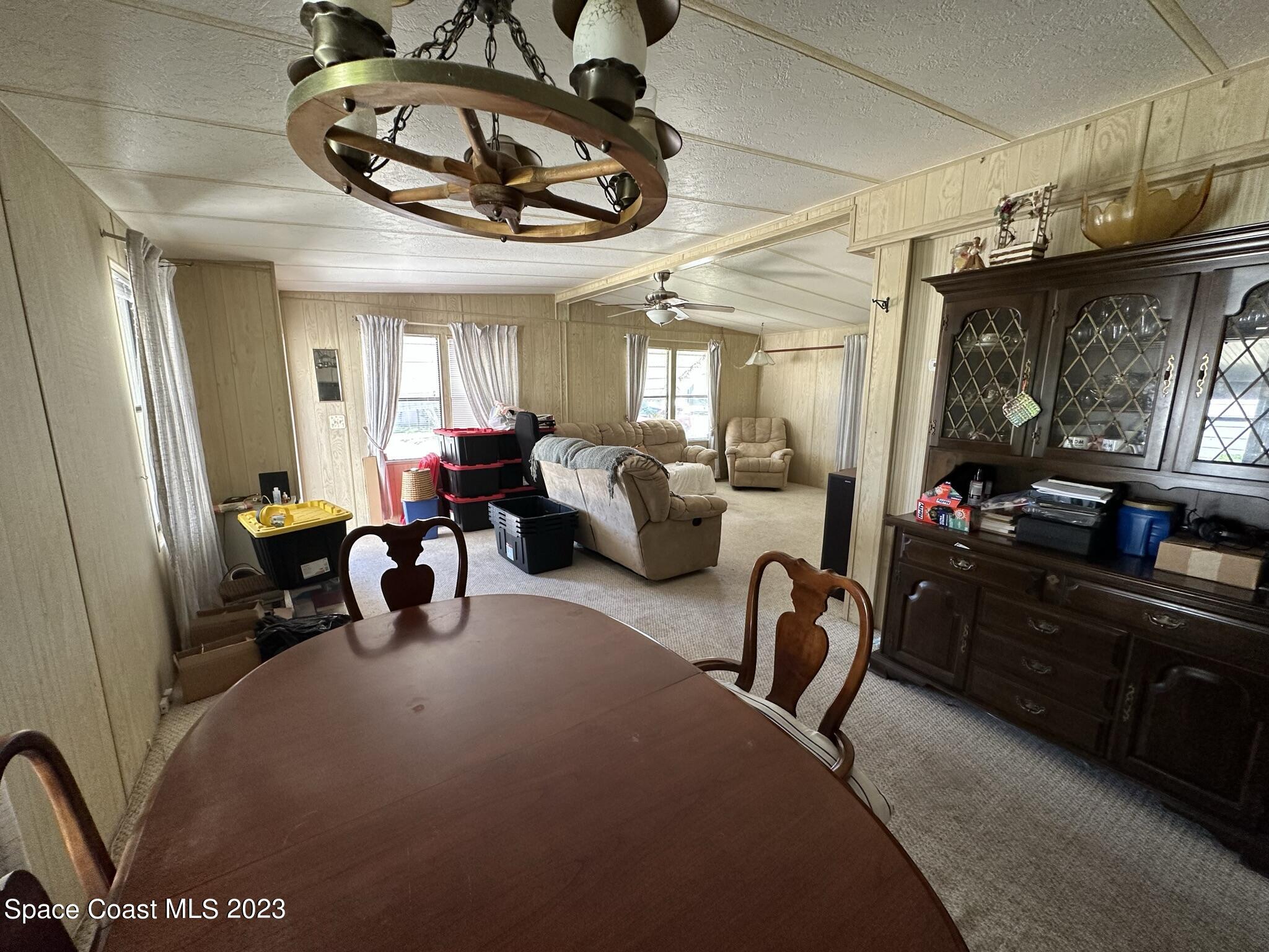 717 Periwinkle Circle