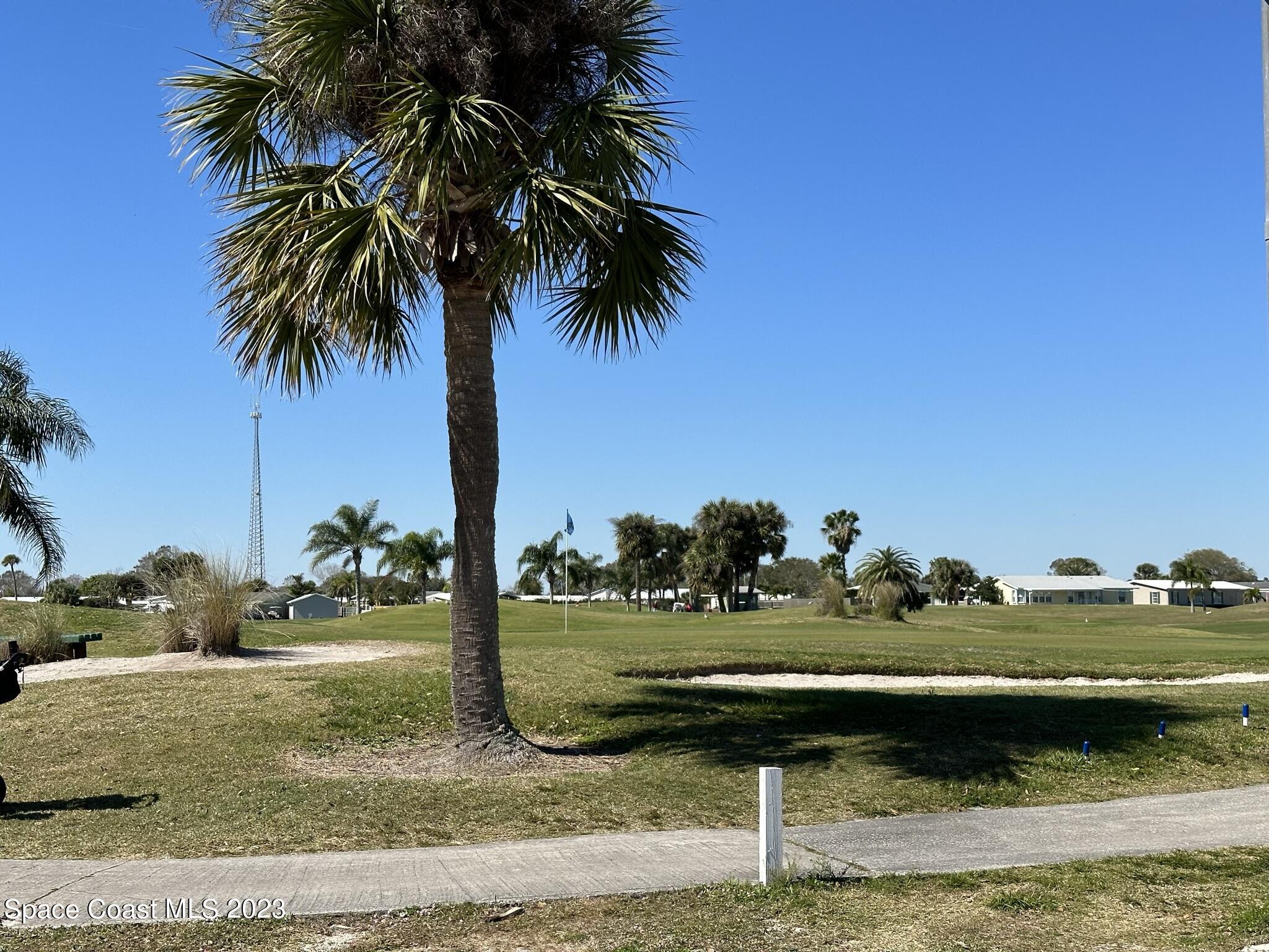 717 Periwinkle Circle