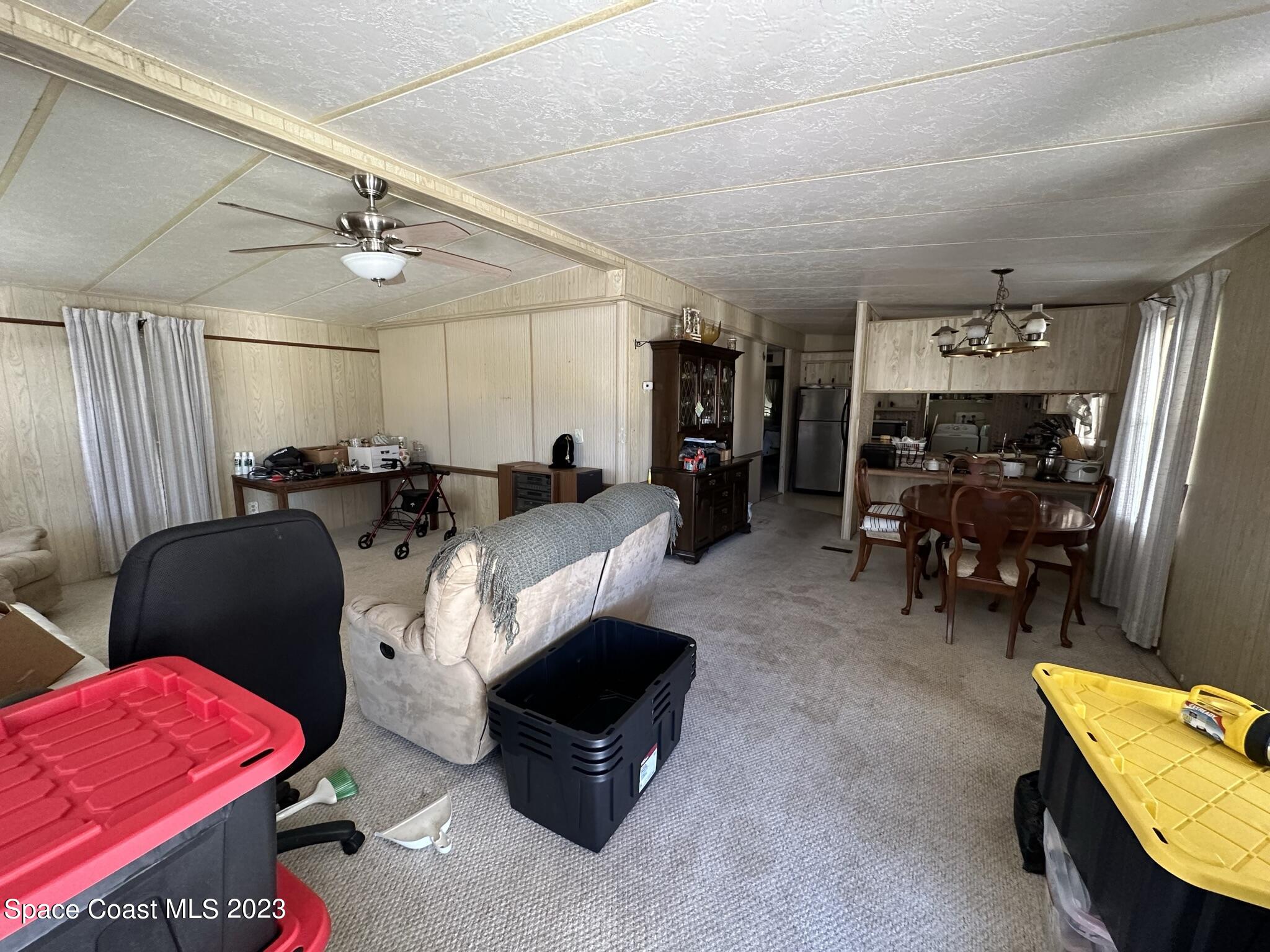 717 Periwinkle Circle