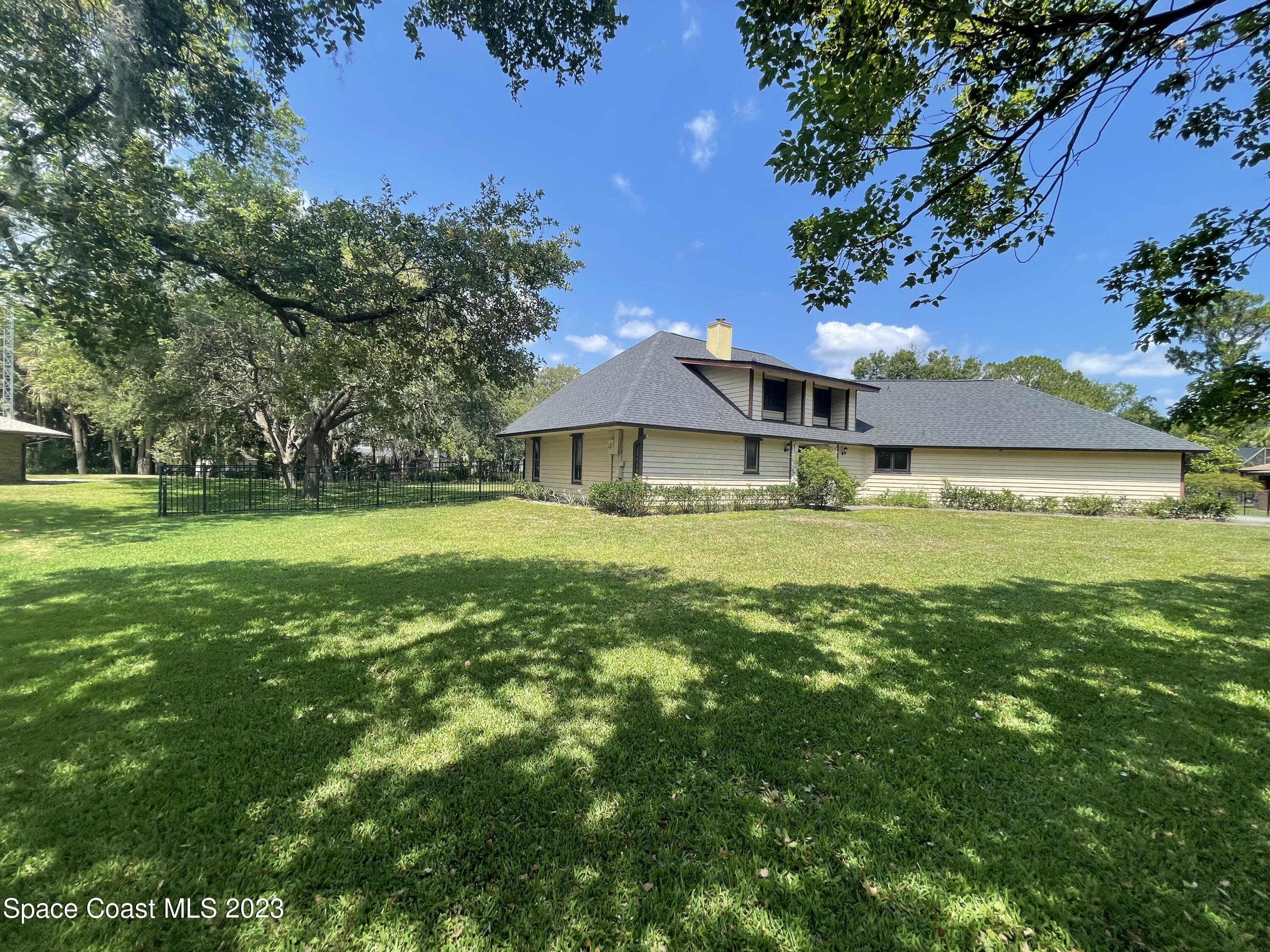 2348 Timberline Drive