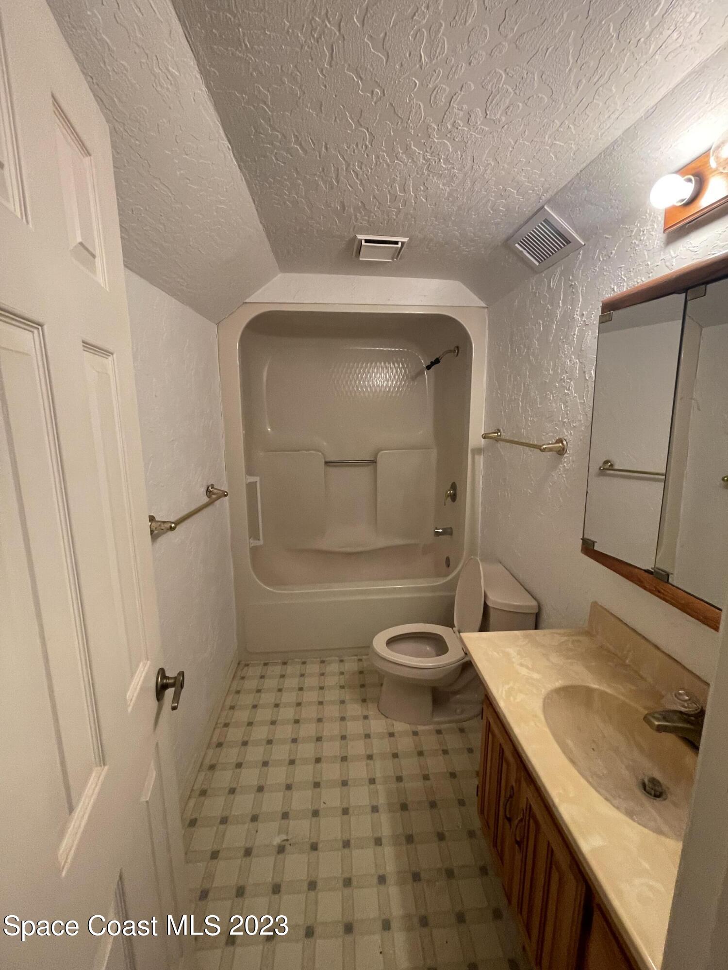 2348 Timberline Drive