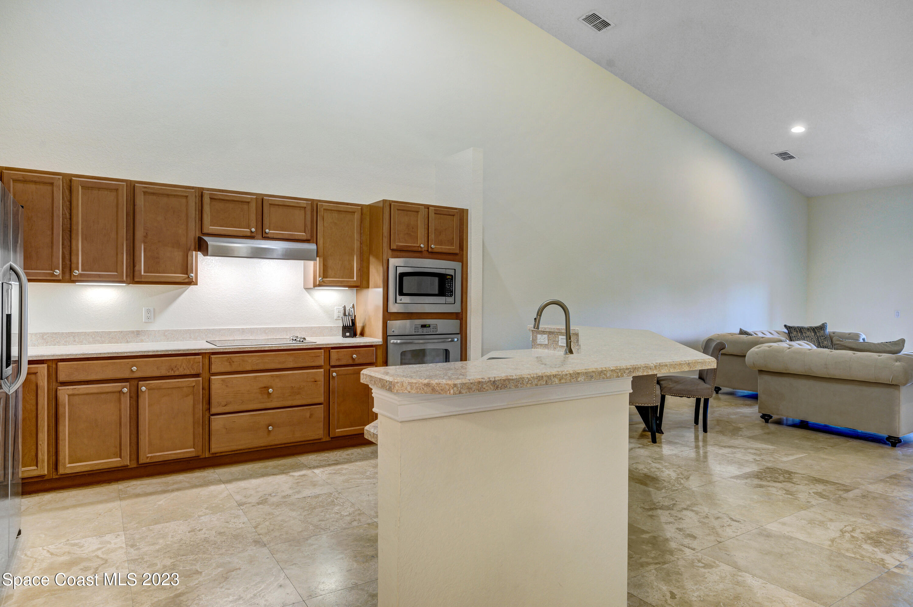 117 Lancha Circle, 202