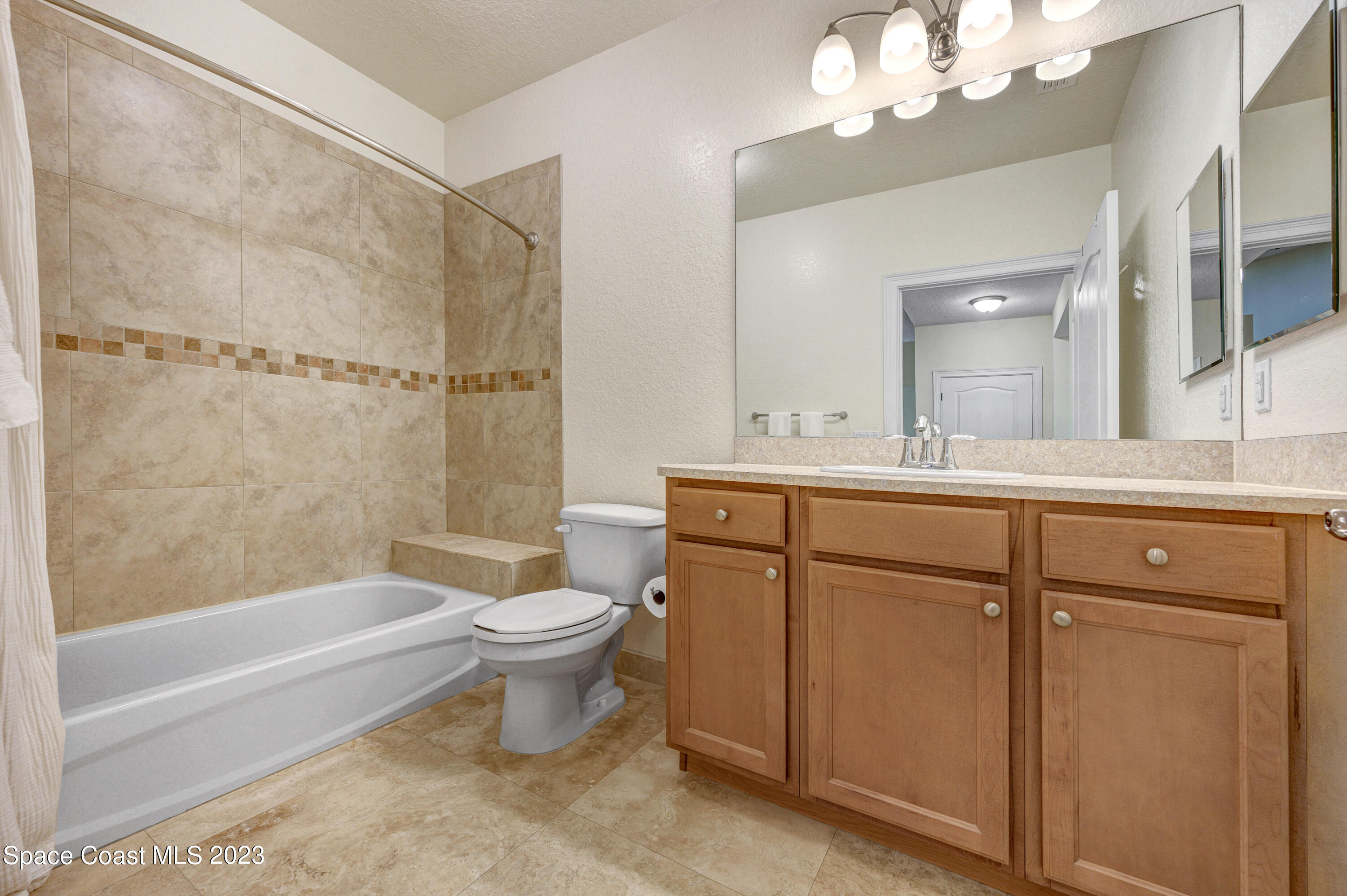 117 Lancha Circle, 202