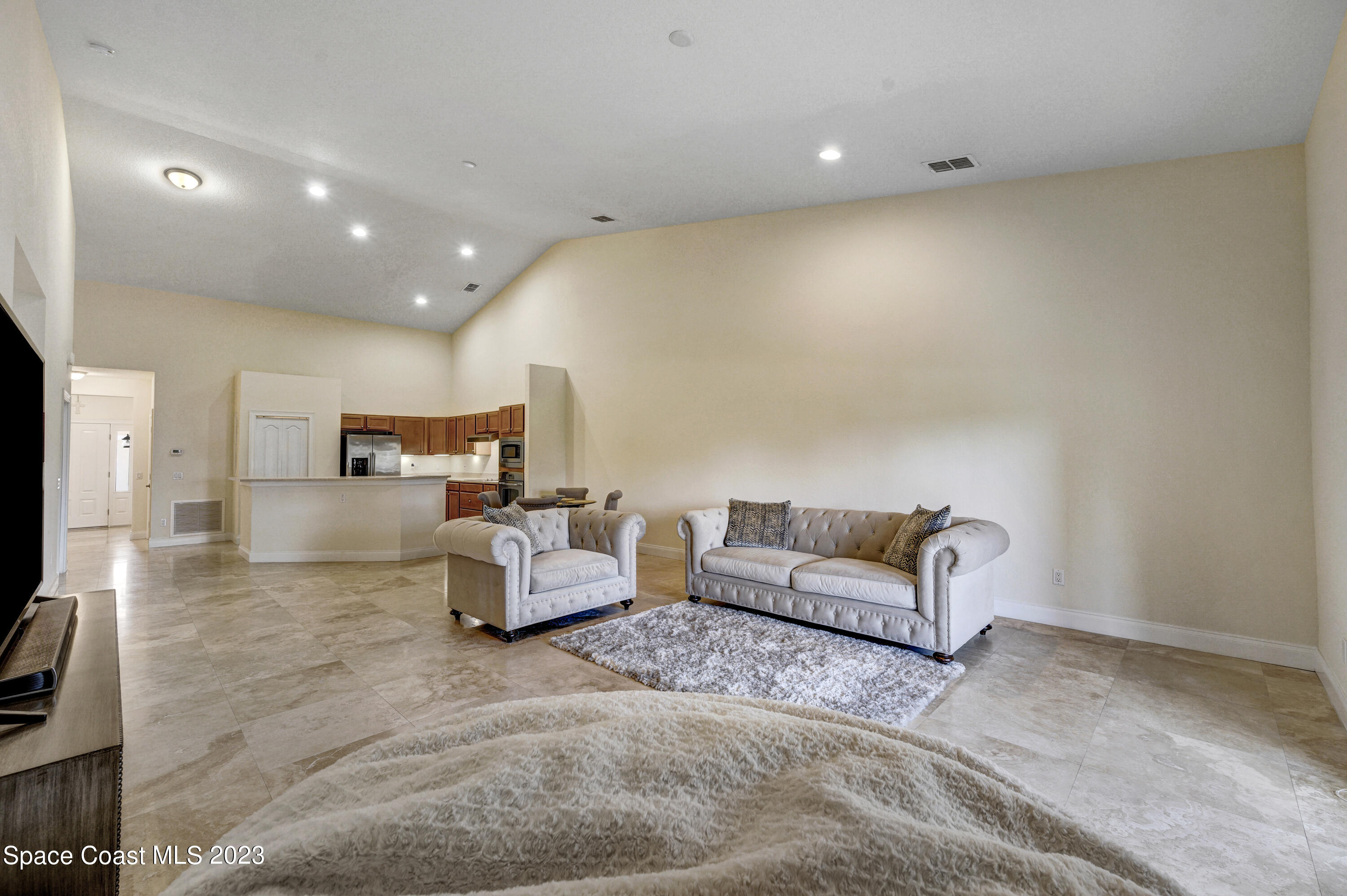 117 Lancha Circle, 202