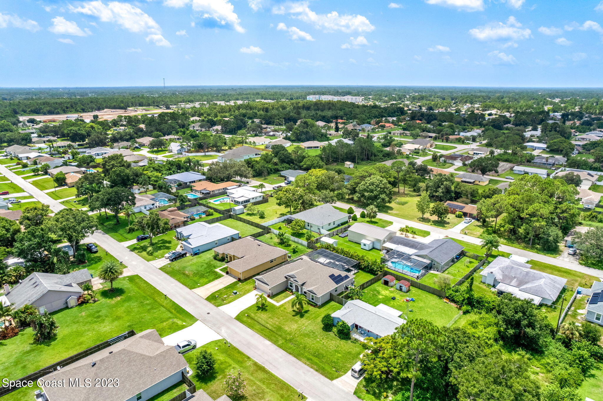 980 Hosbine Street SE