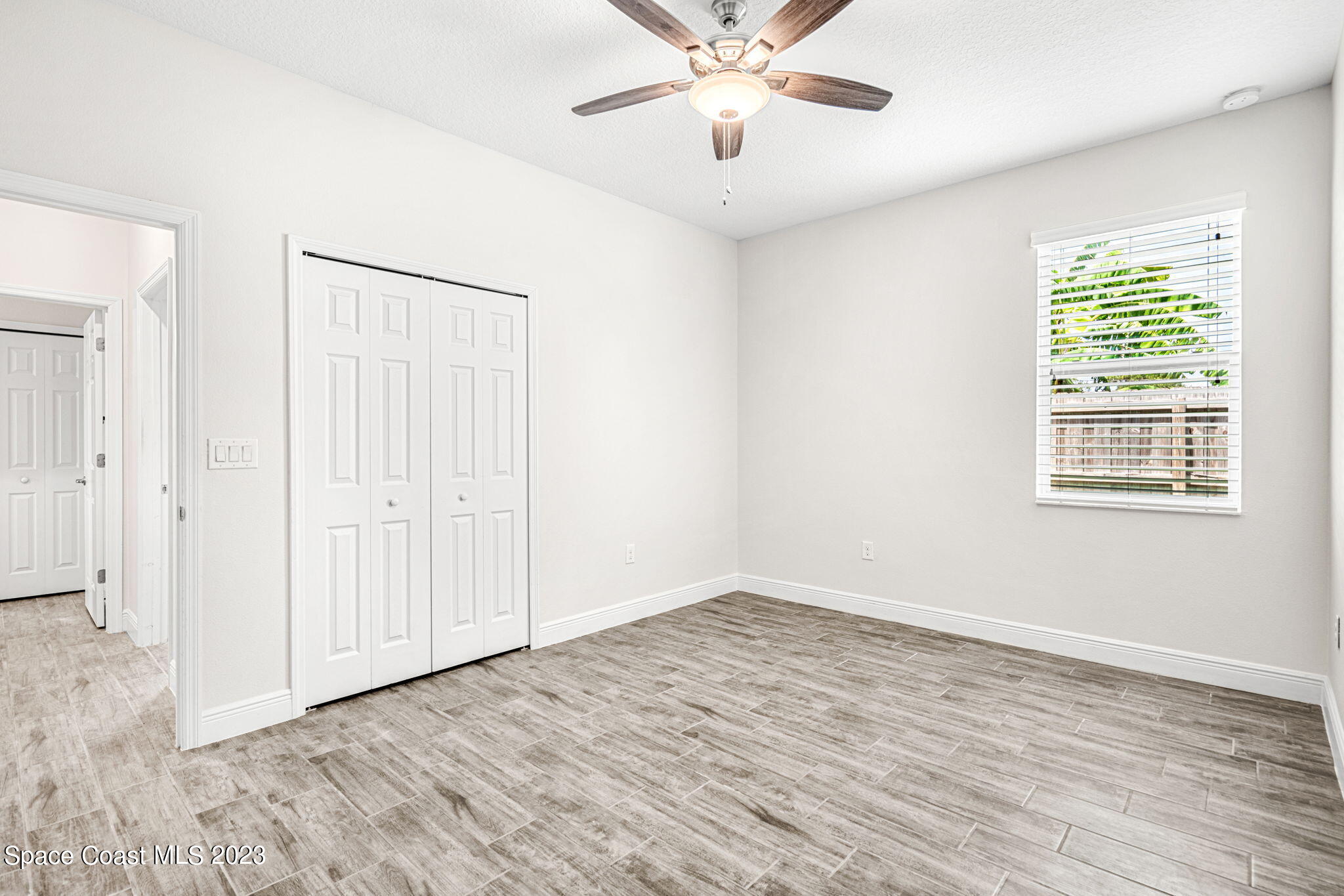 980 Hosbine Street SE