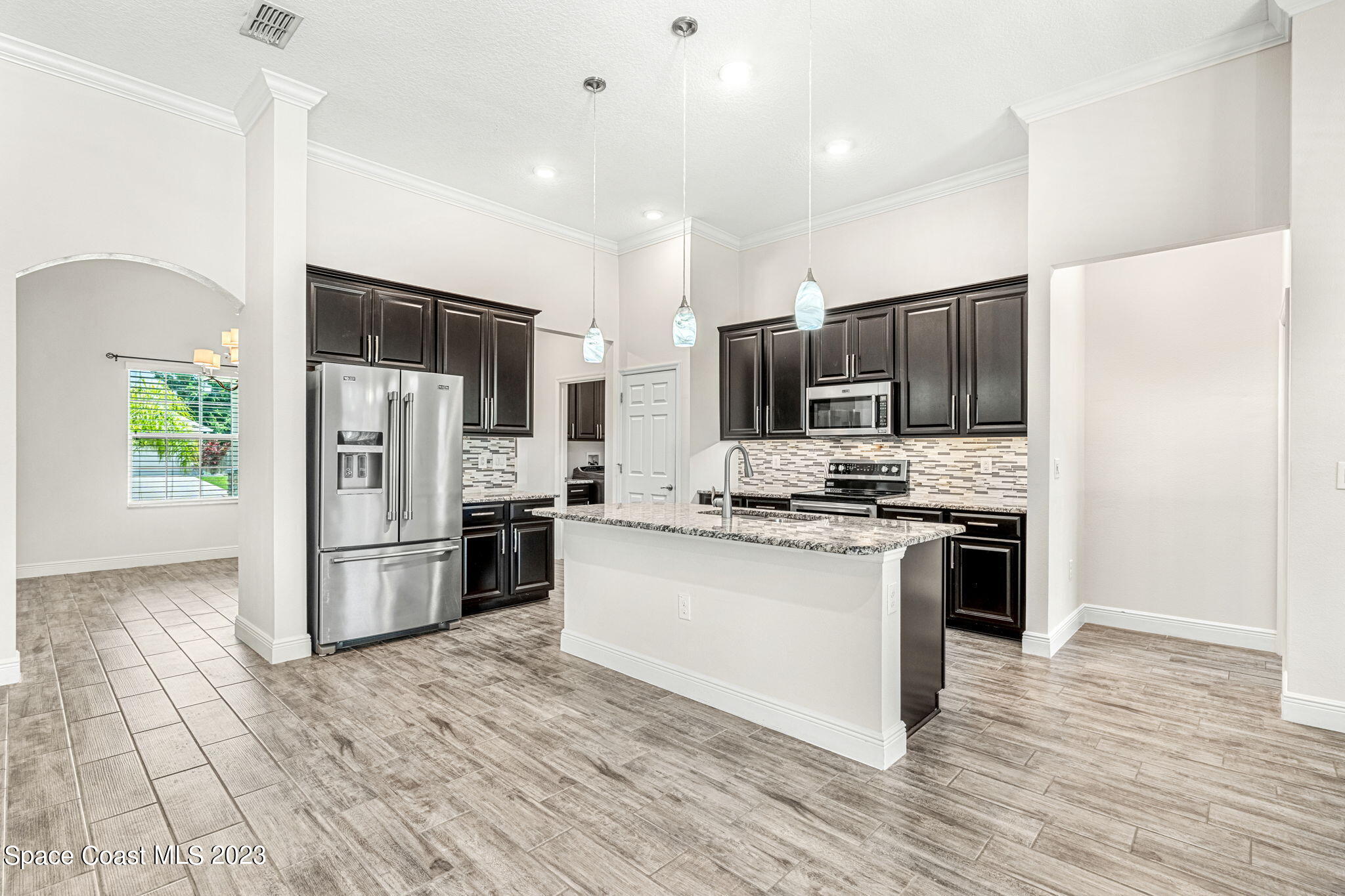 980 Hosbine Street SE