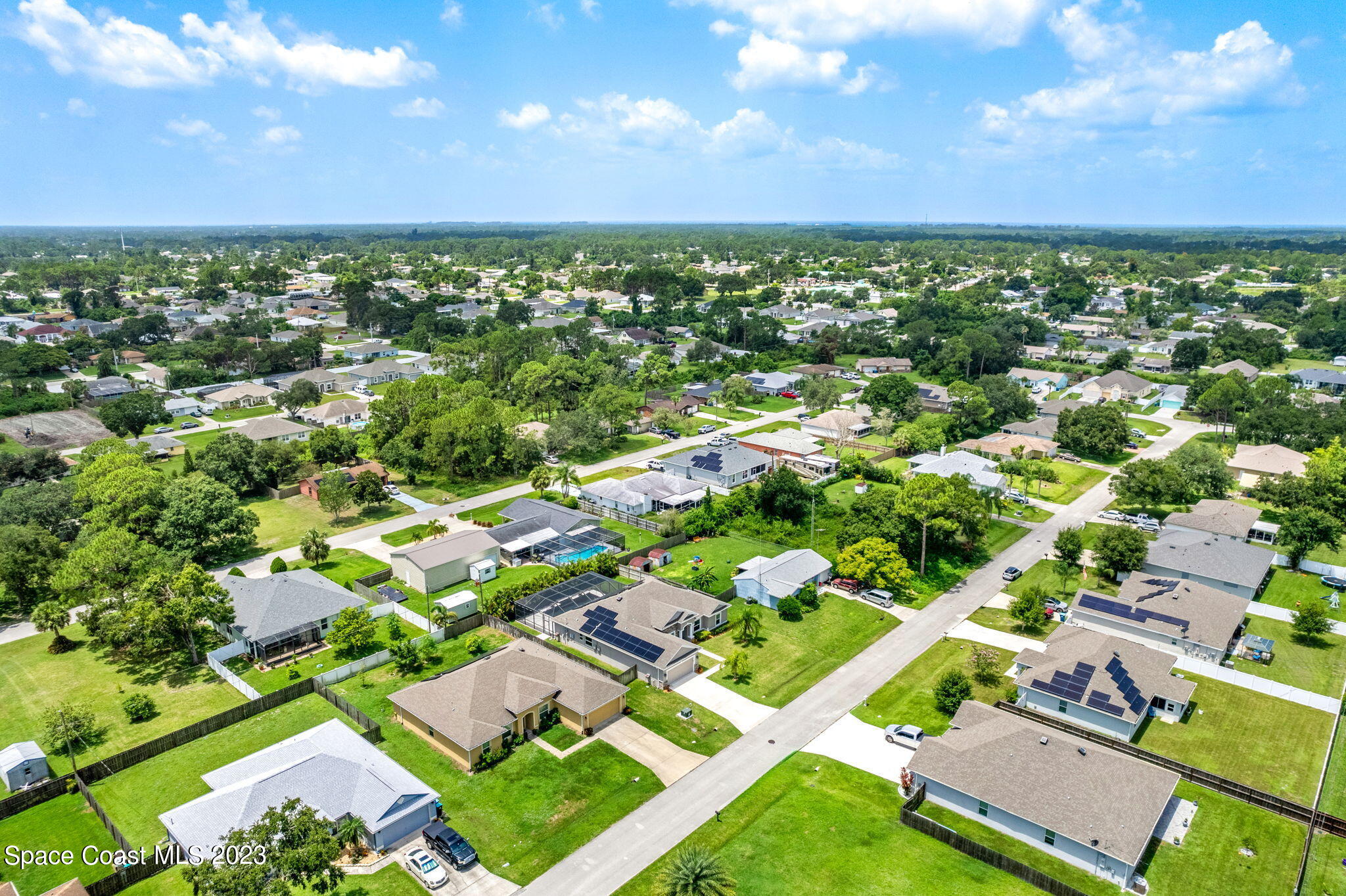 980 Hosbine Street SE