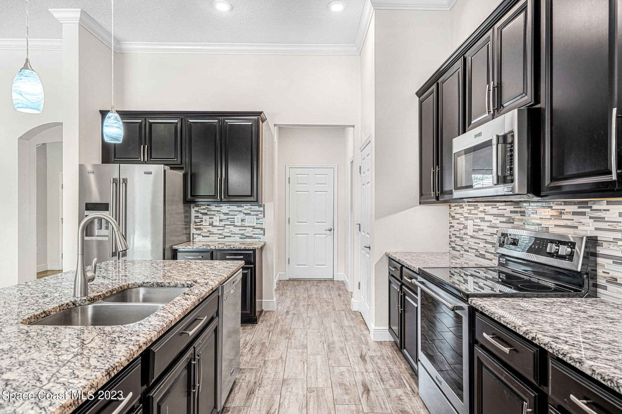 980 Hosbine Street SE