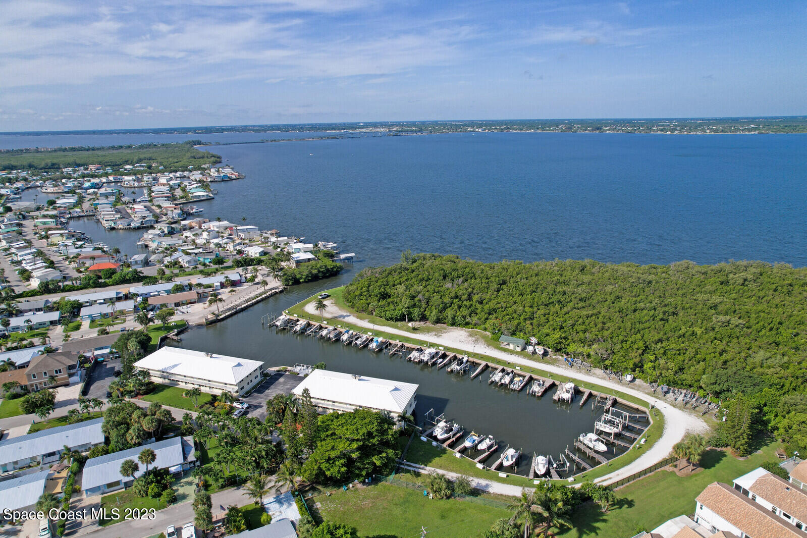 200 N El Mar Drive, 102