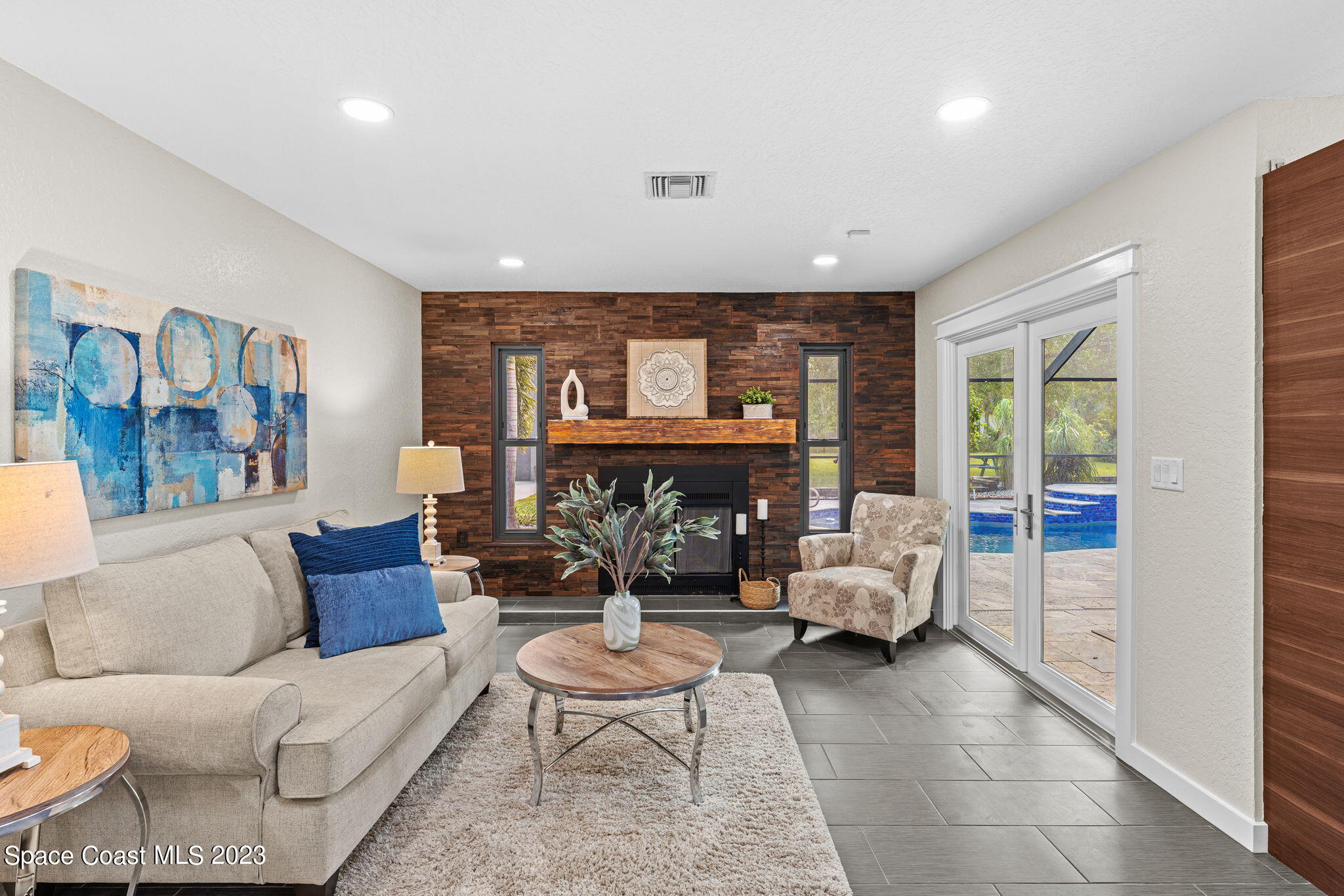 2265 Keystone Avenue