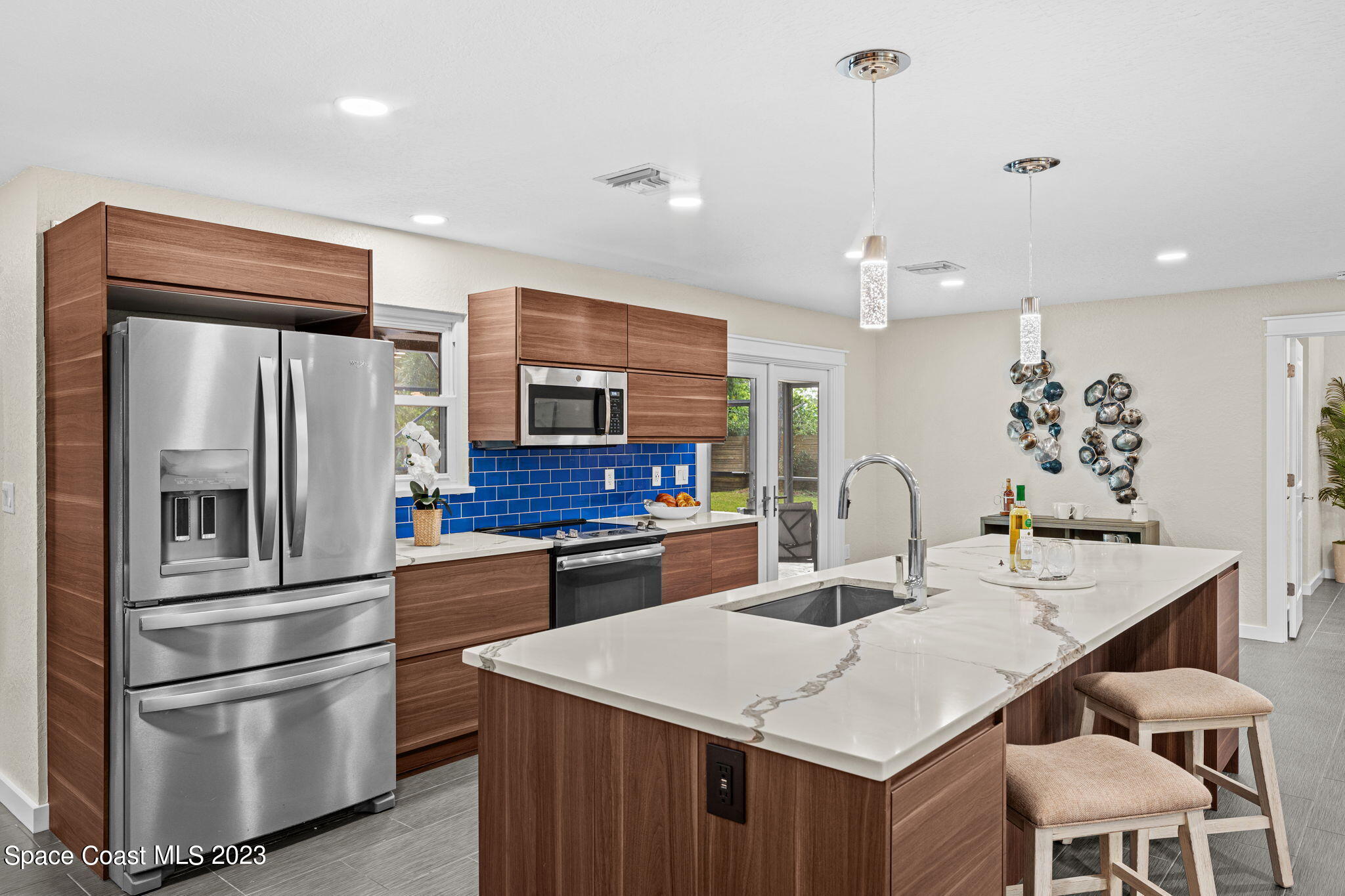 2265 Keystone Avenue